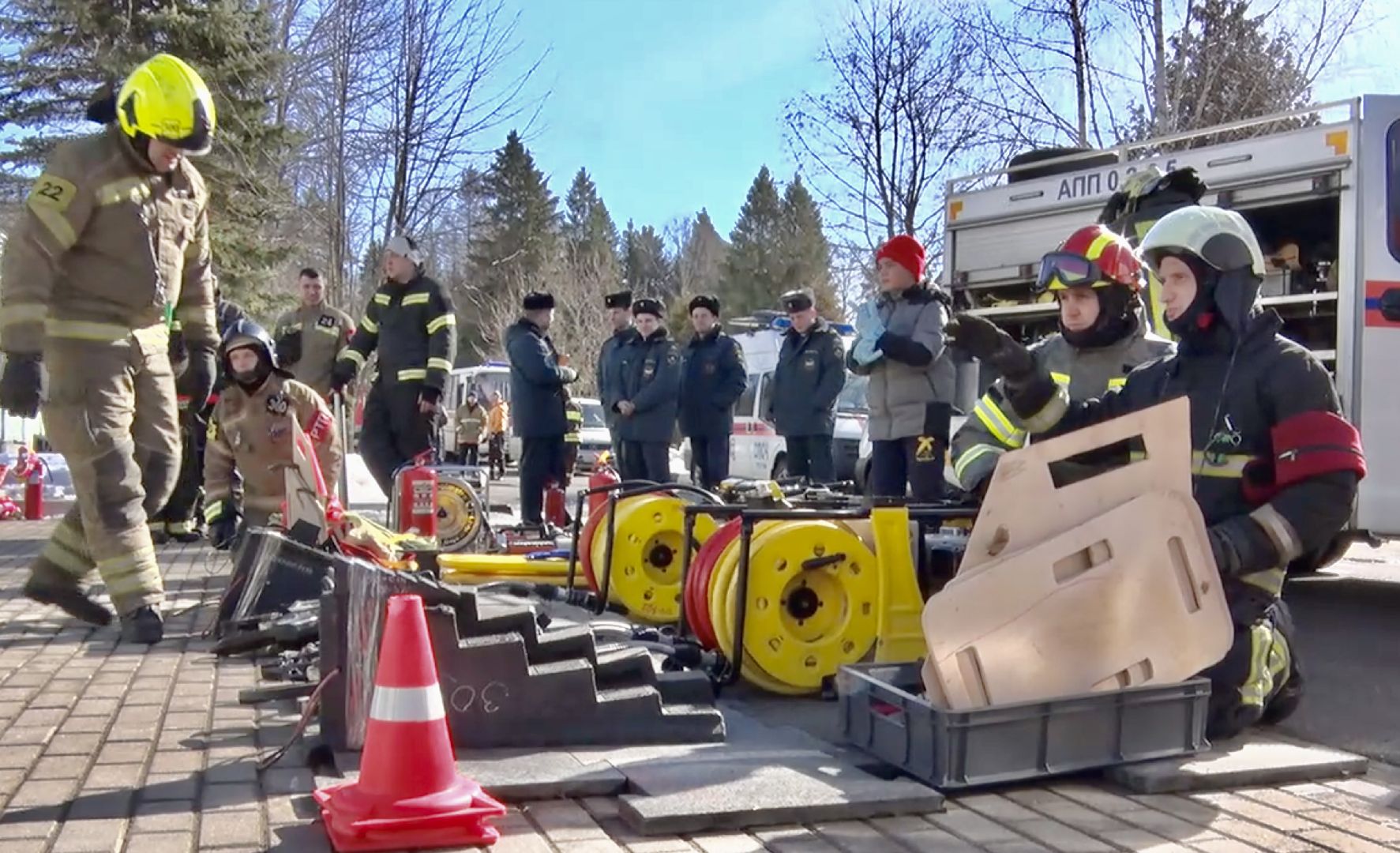 Клин, МЧС, спасатели, ДТП