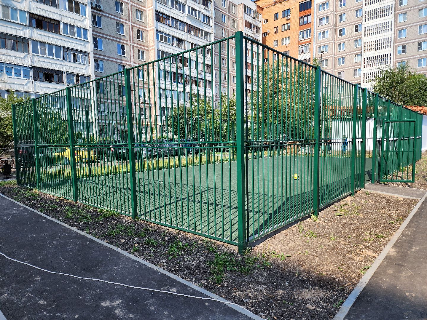 Чехов, улица Полиграфистов, комплексное благоустройство дворов, приемка работ, открытие детской площадки, глава администрации го Чехов, Михаил Собакин, анимационная программа,