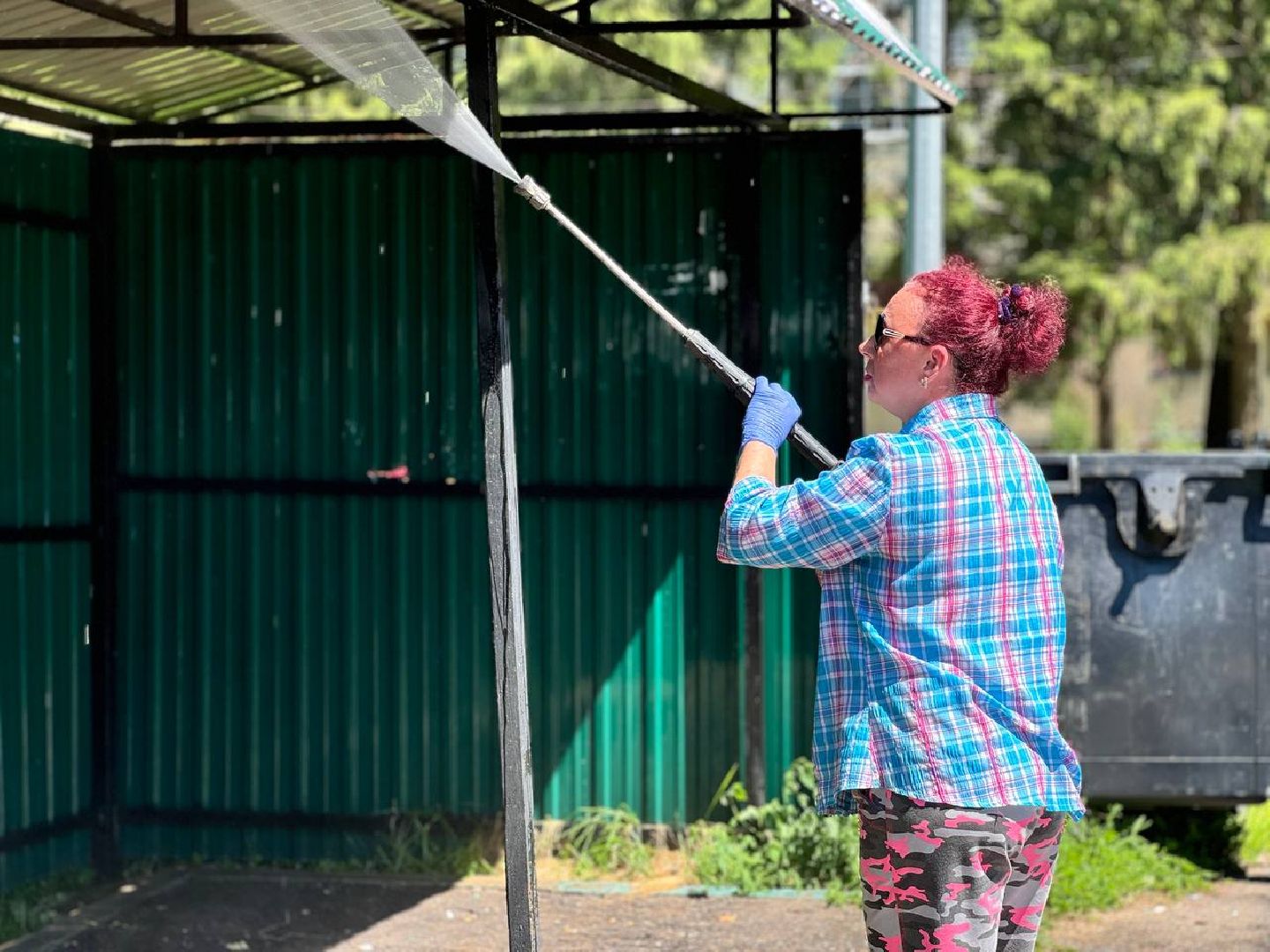 контейнерная площадка, управляющая компания, сотрудник, чистота, баки,