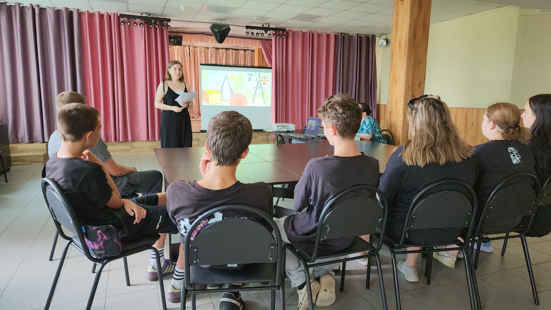 кашира, лагерь спектр, детский лагерь, летние каникулы, уборка, детские площадки, спортивные площадки, комиссия по делам несовершеннолетних, центр занятости,