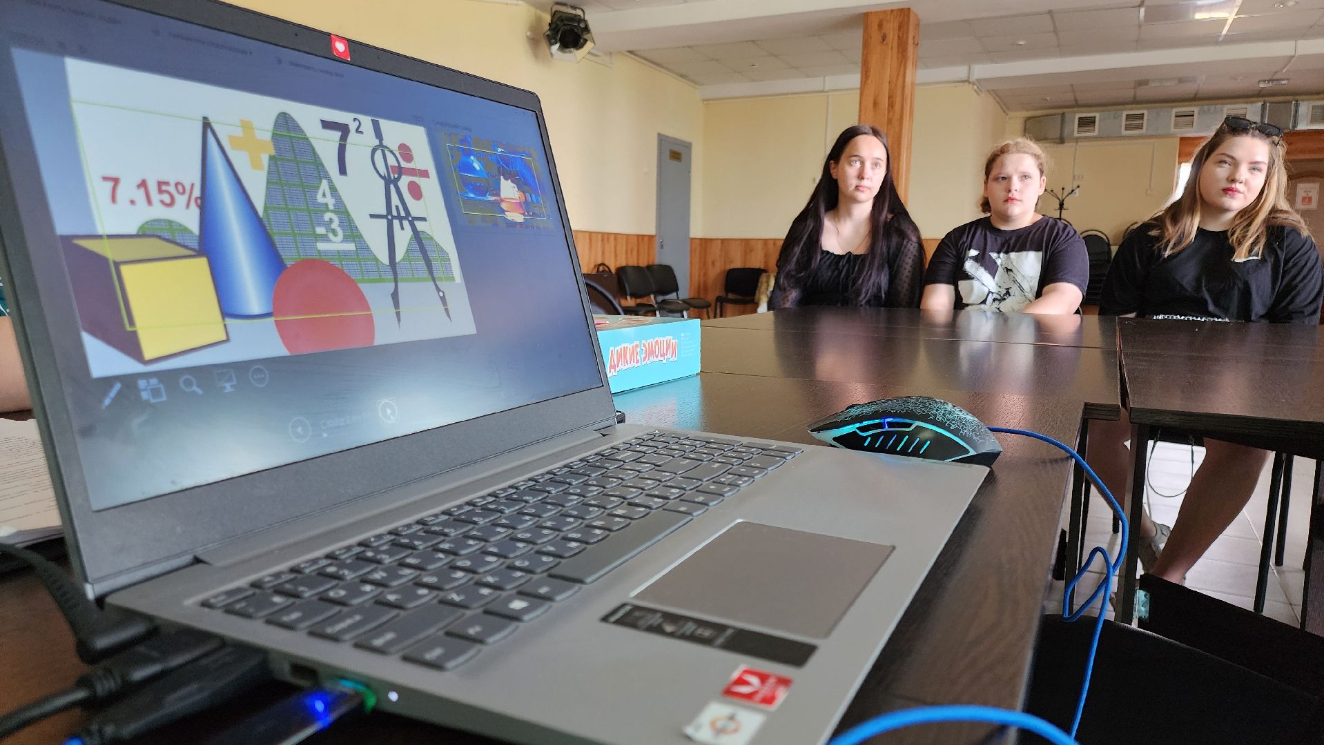 кашира, лагерь спектр, детский лагерь, летние каникулы, уборка, детские площадки, спортивные площадки, комиссия по делам несовершеннолетних, центр занятости,