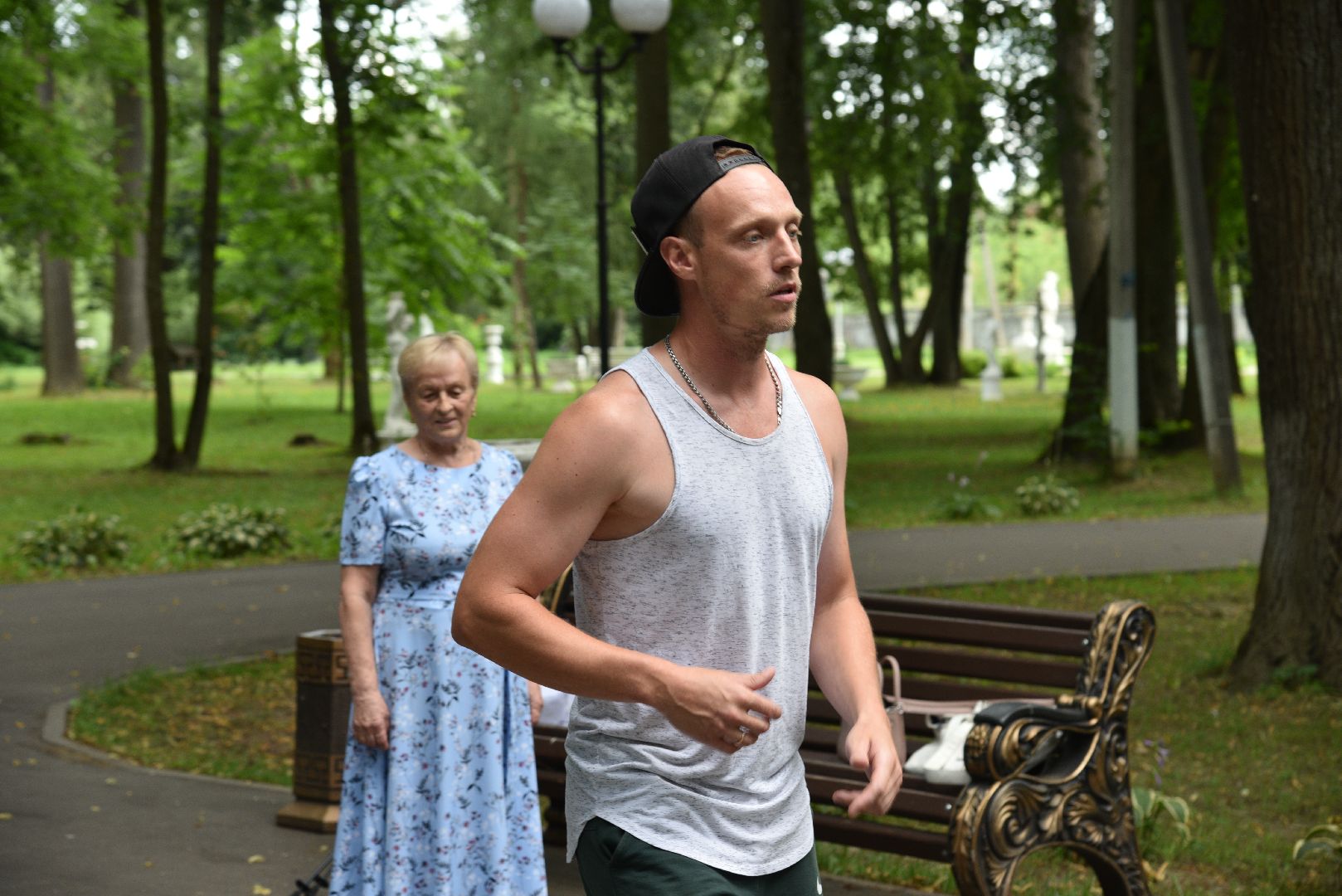 лотошино, лотошинский парк, танцы в парке, парки подмосковья, активное долголетие,