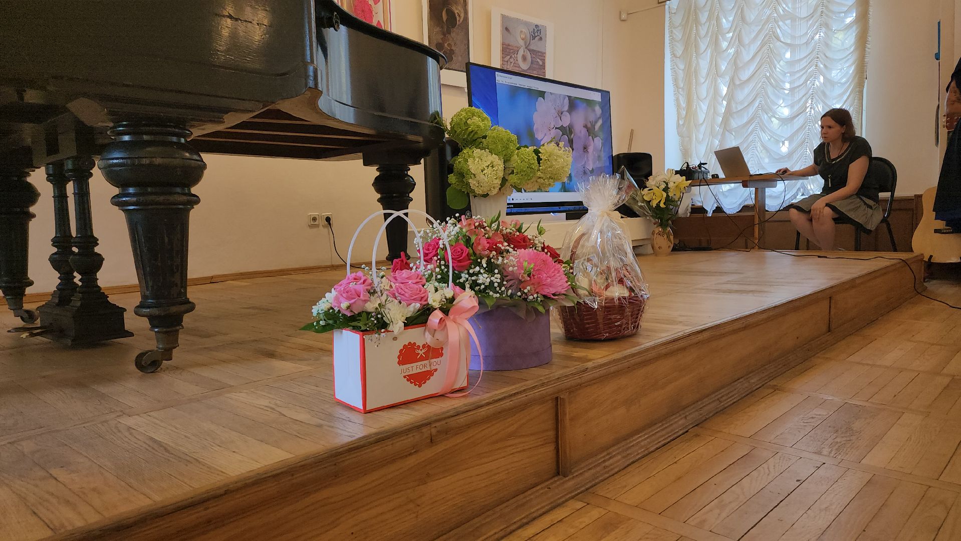 кашира, краеведческий музей, фотовыставка, светлана карнаух, пейзаж, натюрморт, фотохудожник, объективное настроение,