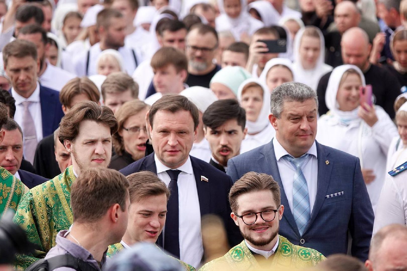 РПЦ, Сергий Радонежский, Троице-Сергиева лавра, Патриарх Кирилл, Служба,