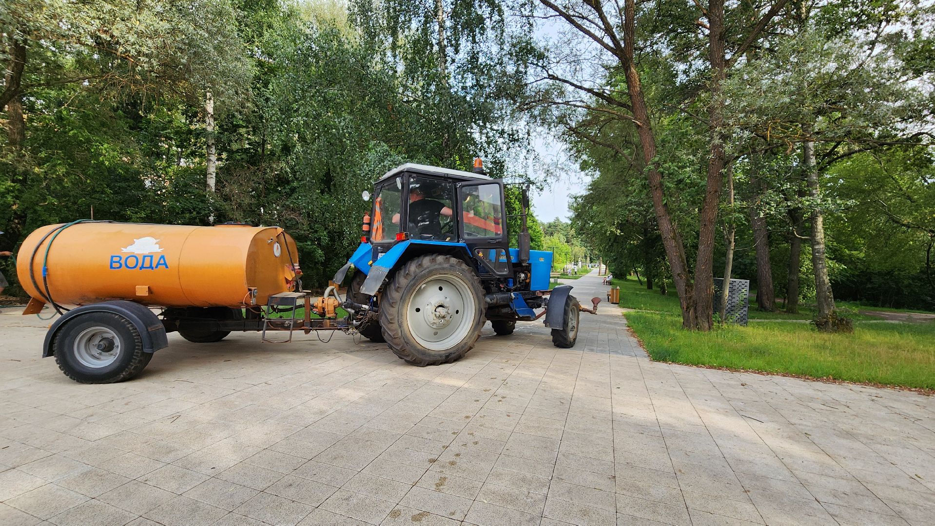 благоустройство, протвино, полив, аномальная жара, комбинат благоустройства,