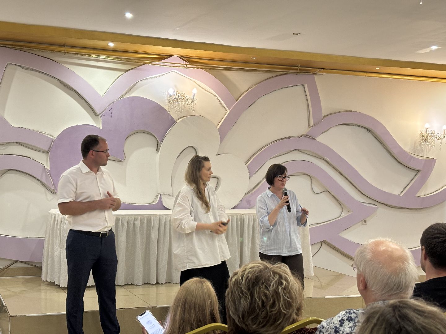 выездная администрация, тротуар, здравоохранение,