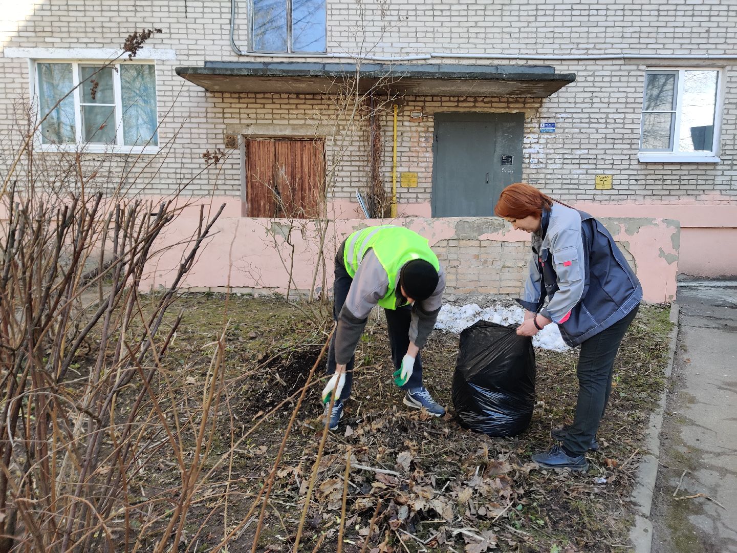 Красноармейск, дворы, дворники, управляющая компания