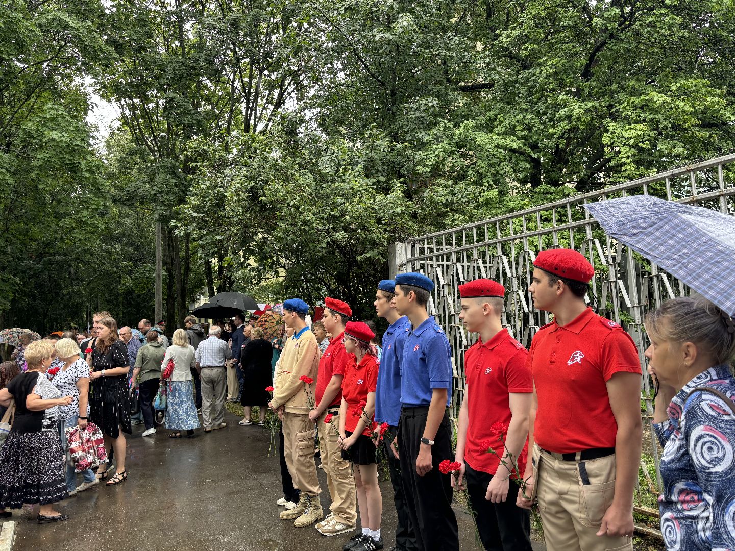 герои сво, микрорайон заря,