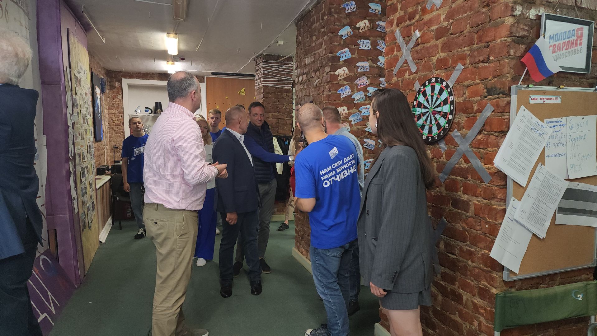 кашира, молодая гвардия, штаб, волонтеры, диана алумянц, михаил шувалов, маскировочные сети, тактические изделия,