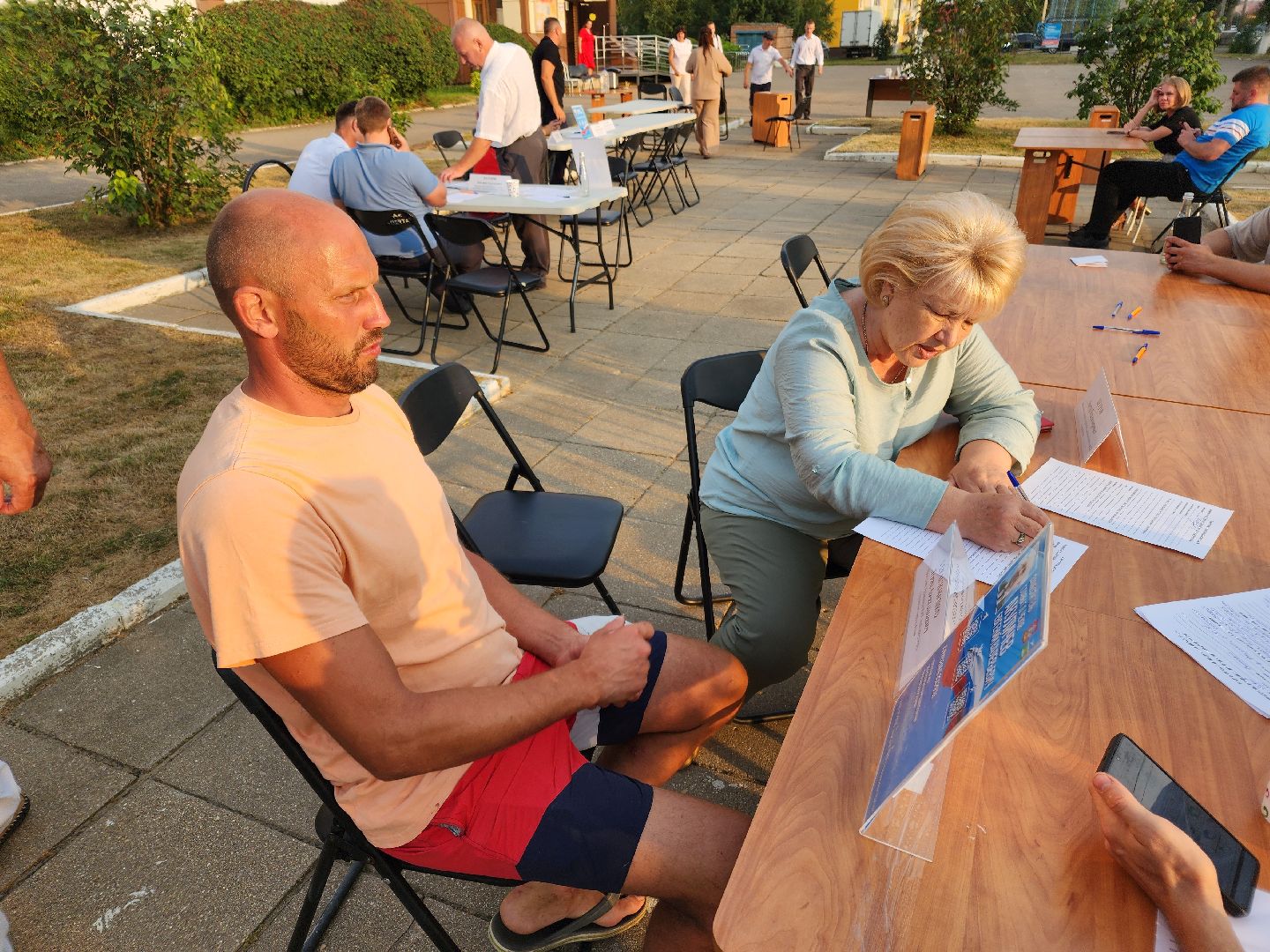 чехов, село Дубна, выездная администрация, входные группы, ремонт ступеней, уборка двора, горячая вода, горячее водоснабжение, ЖКХ,