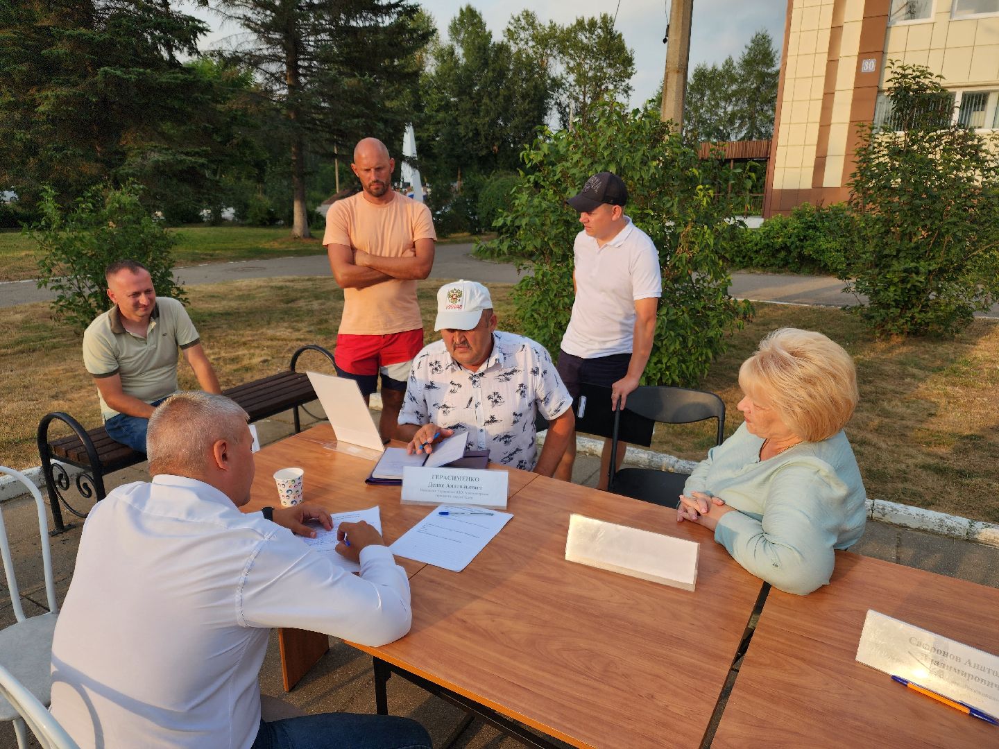 чехов, село Дубна, выездная администрация, входные группы, ремонт ступеней, уборка двора, горячая вода, горячее водоснабжение, ЖКХ,