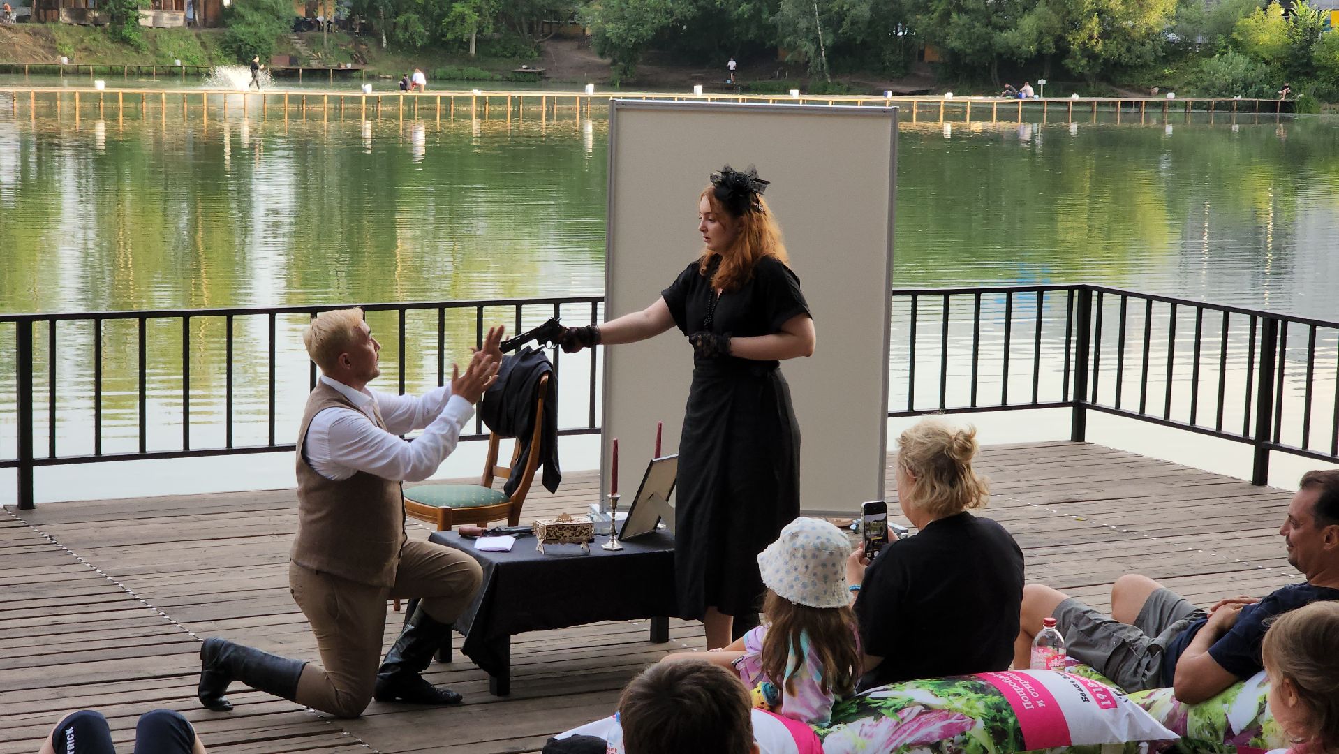 благотворительный спектакль, музей памяти императора, белая дача,