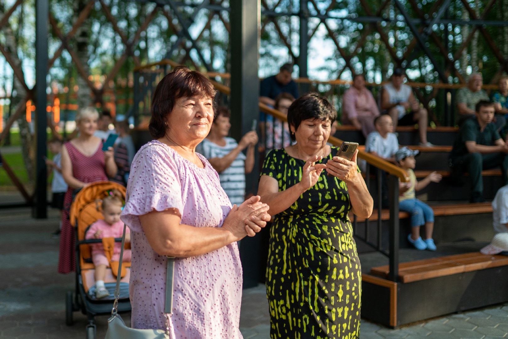 егорьевск, ночь в парке, 200 лет егорьевску, дискотека, праздник, акция,