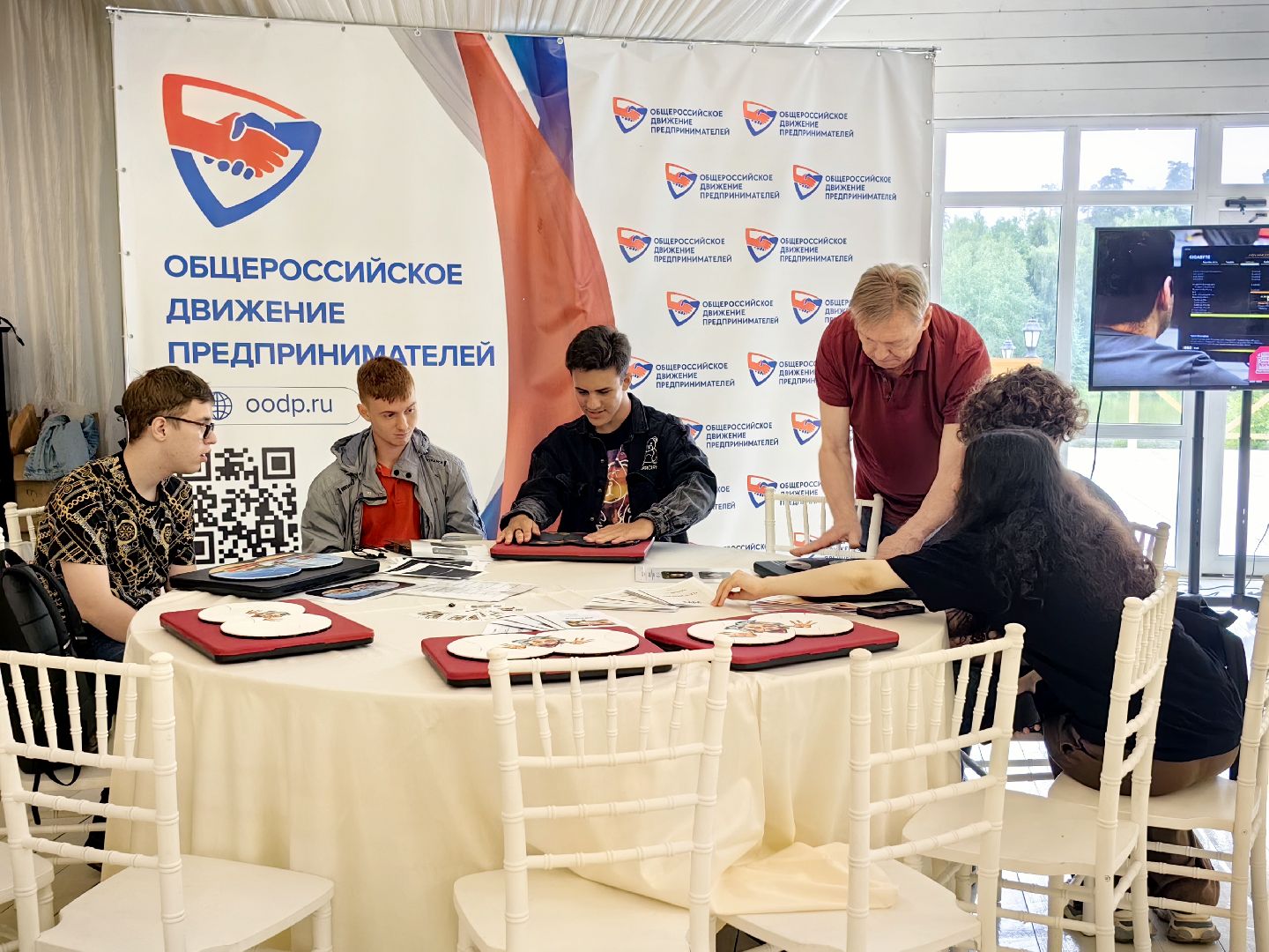 день предпринимателя, усадьба гребнево, фестиваль, выставка, мебель, дизайн, щёлково,