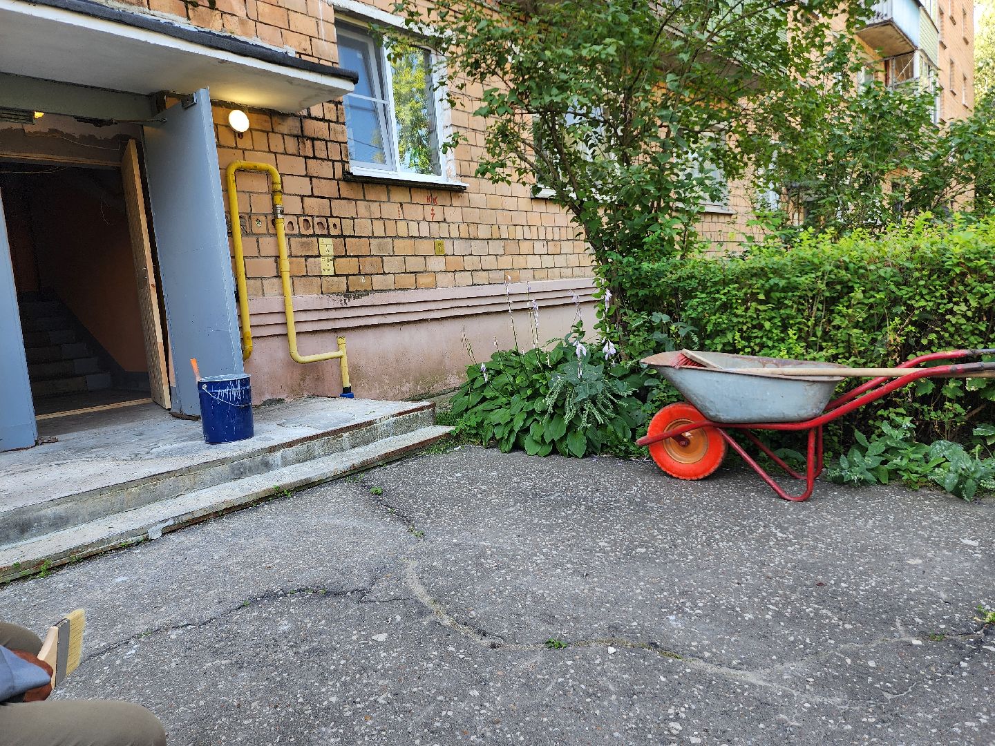 серпухов, ремонт подъездов, жкх, софинансирование, улица дзержинского, улица центральная,