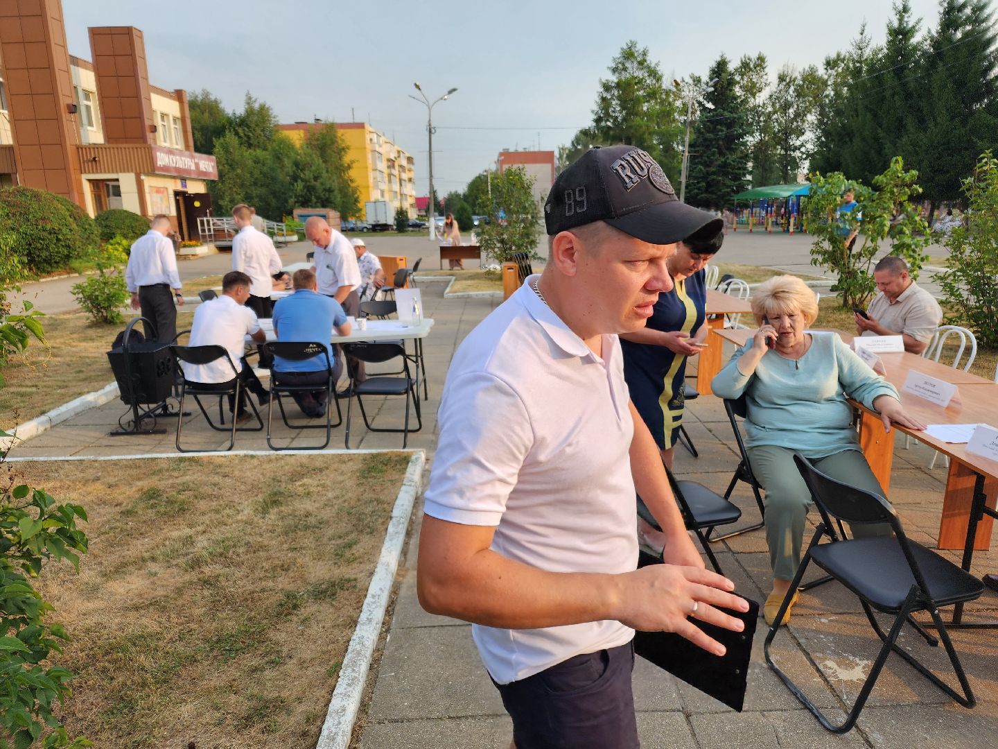 Чехов, село Дубна, выездная администрация, благоустройство, зона отдыха, лесопарк, глава администрации го Чехов Михаил Собакин,