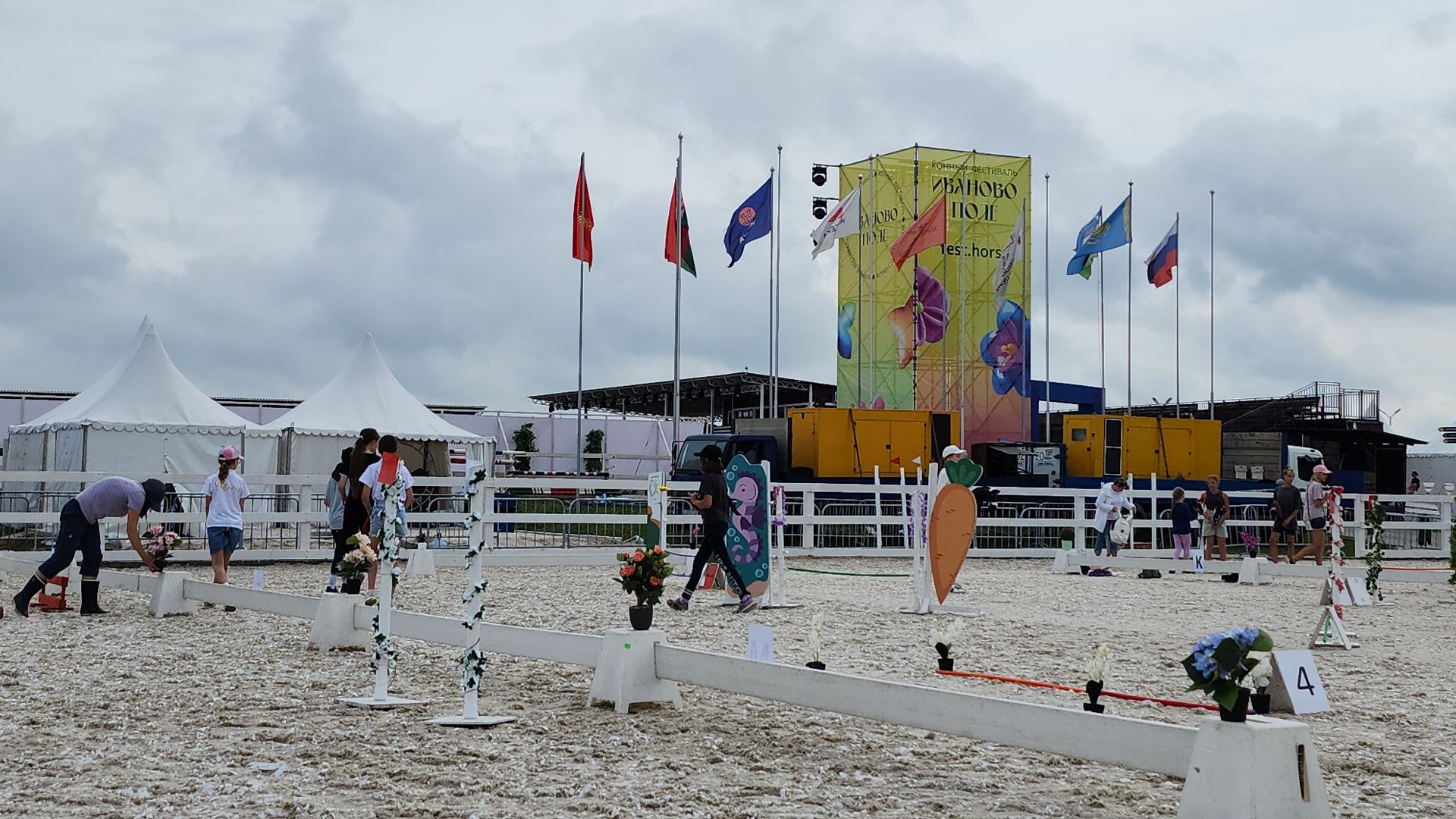Иваново поле, конный фестиваль, хоббихорсинг, село Ивановское, городской округ Черноголовка,