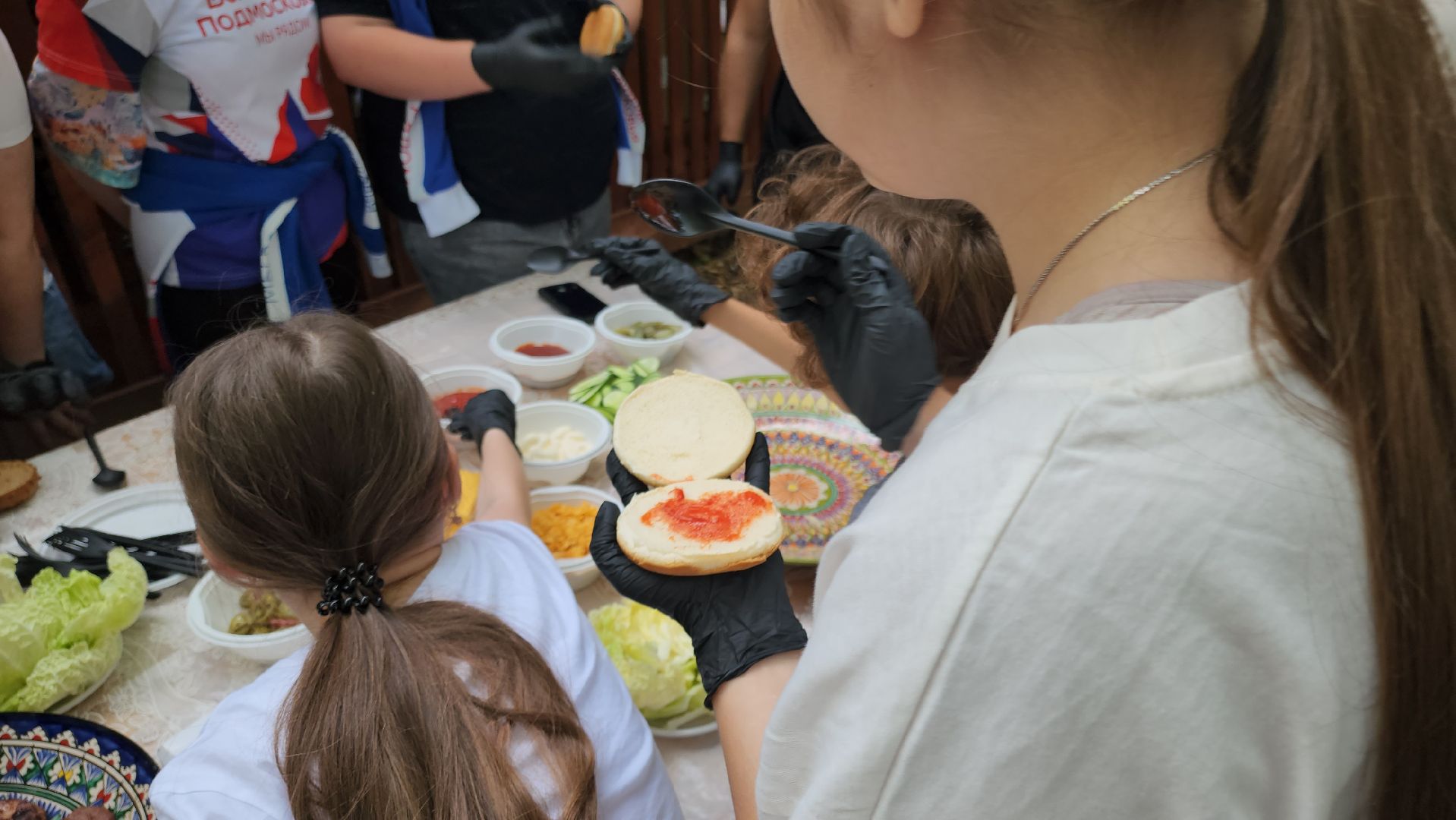 Кашира, Городской парк, мастер-класс, бургеры, котлета, булка, лимонад, ночь в парке, волонтеры,