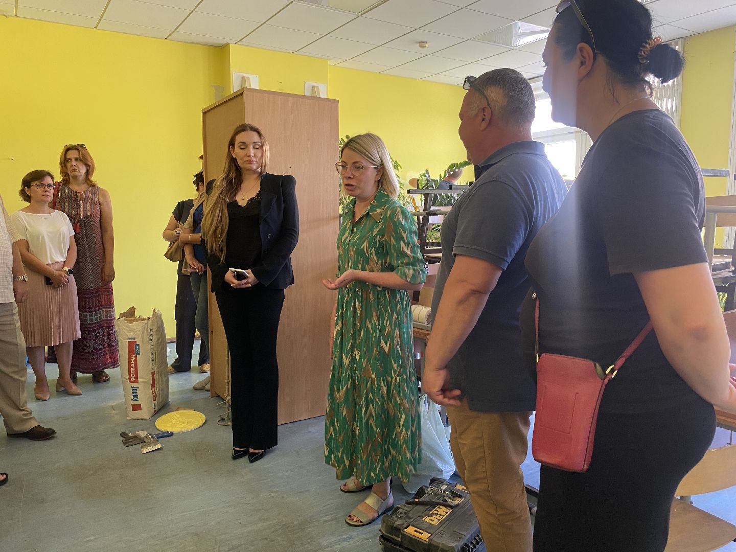 новый учебный год, школа перспектива власиха, подготовка к учебному году, текущий ремонт школы, Власиха Перспектива,