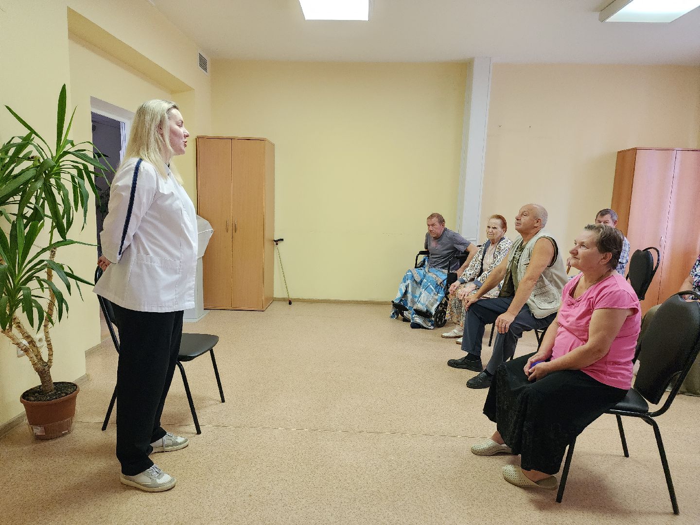 гериатрия, пожилые люди, мозговая активность,