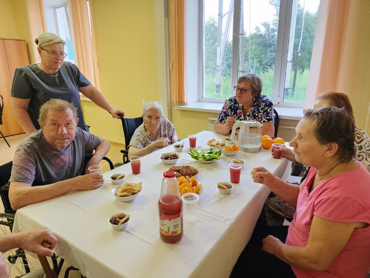 гериатрия, пожилые люди, мозговая активность,