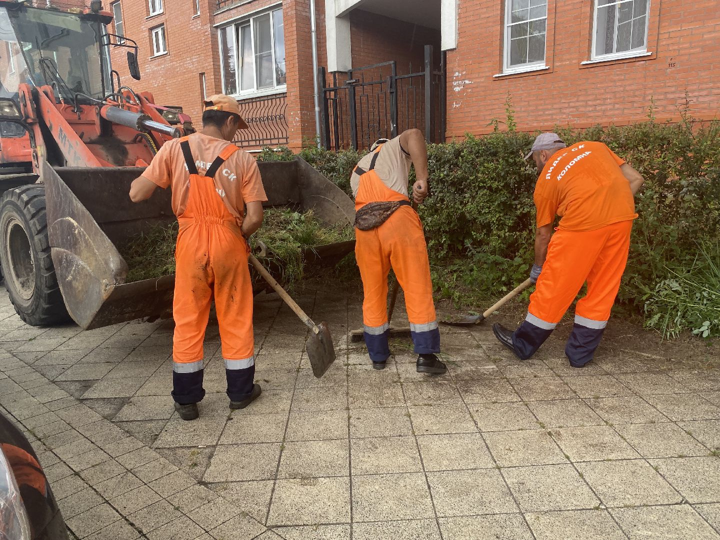 Коломна, Дороги, уборка тротуара, дорожная инфраструктура,