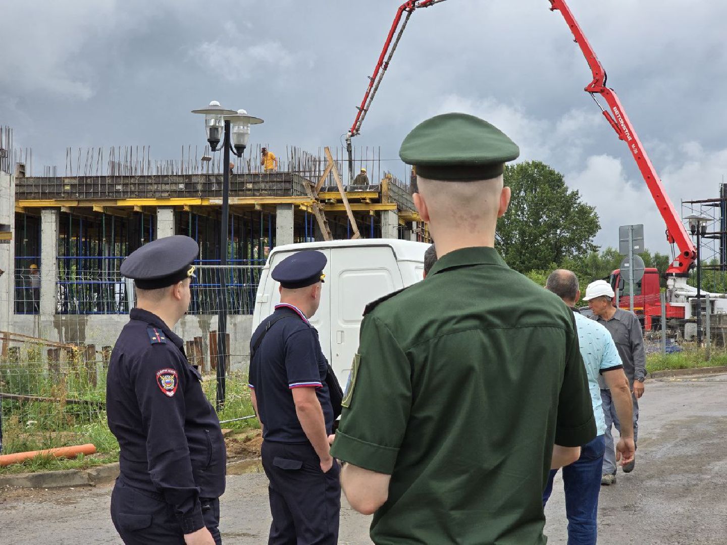 защита отечества, воинский учет, военные следователи, рейд среди мигрантов,деревня Папушево,