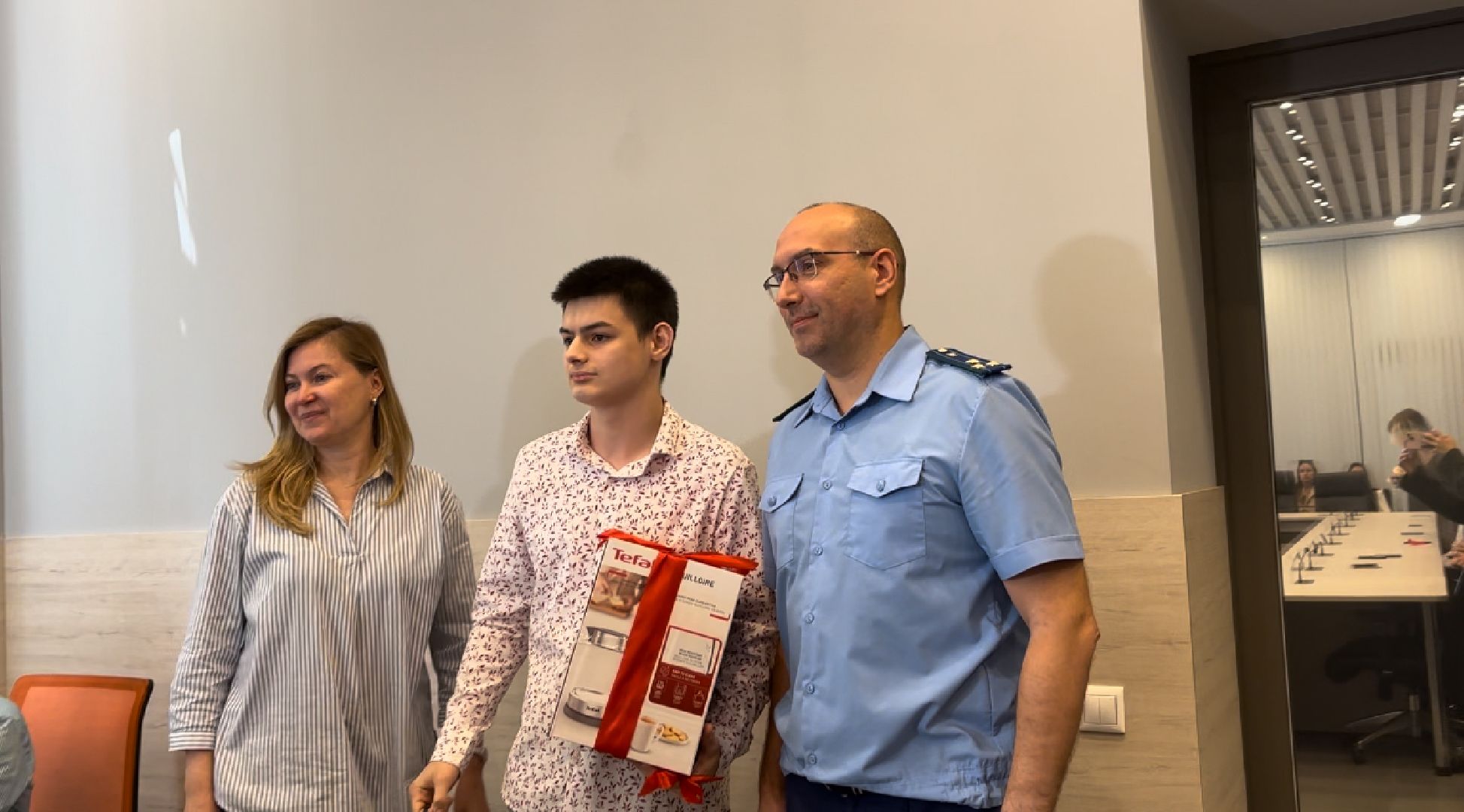 вручение ключей, вручение ключей сироте,