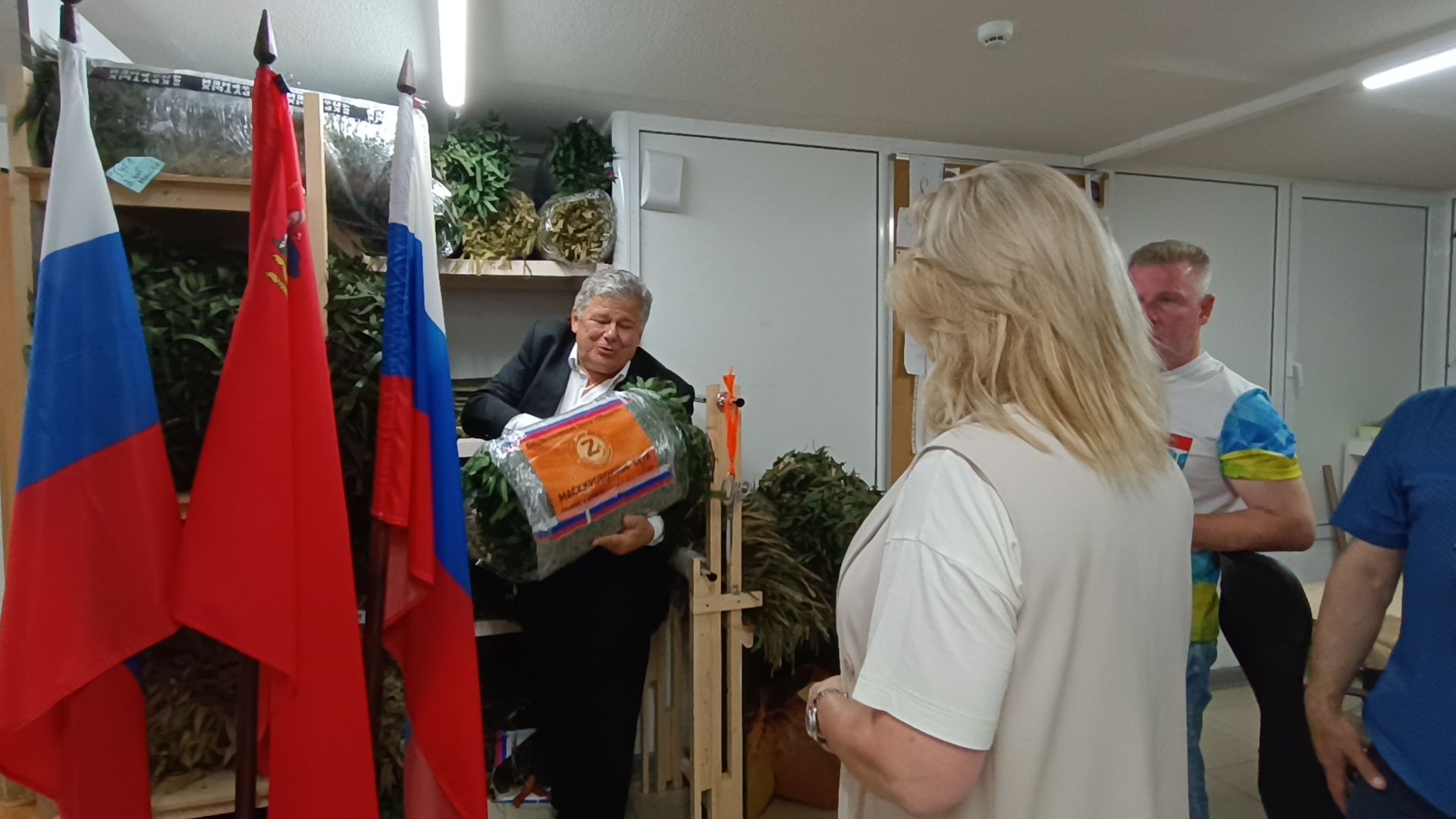 сво, волонтеры, лобня,