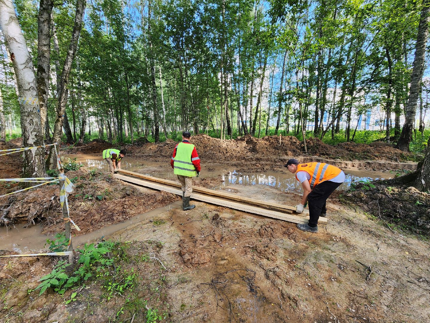 Чехов, микрорайон Губернский, строительство, лесопарк, лесопарковая зона отдыха, благоустройство, программа Парки в лесу, губернатор Московской области Андрей Воробьев, глава администрации го Чехов Михаил Собакин,
