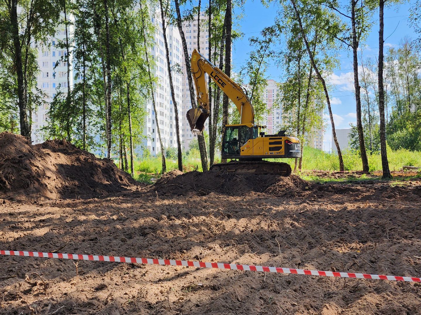 Чехов, микрорайон Губернский, строительство, лесопарк, лесопарковая зона отдыха, благоустройство, программа Парки в лесу, губернатор Московской области Андрей Воробьев, глава администрации го Чехов Михаил Собакин,
