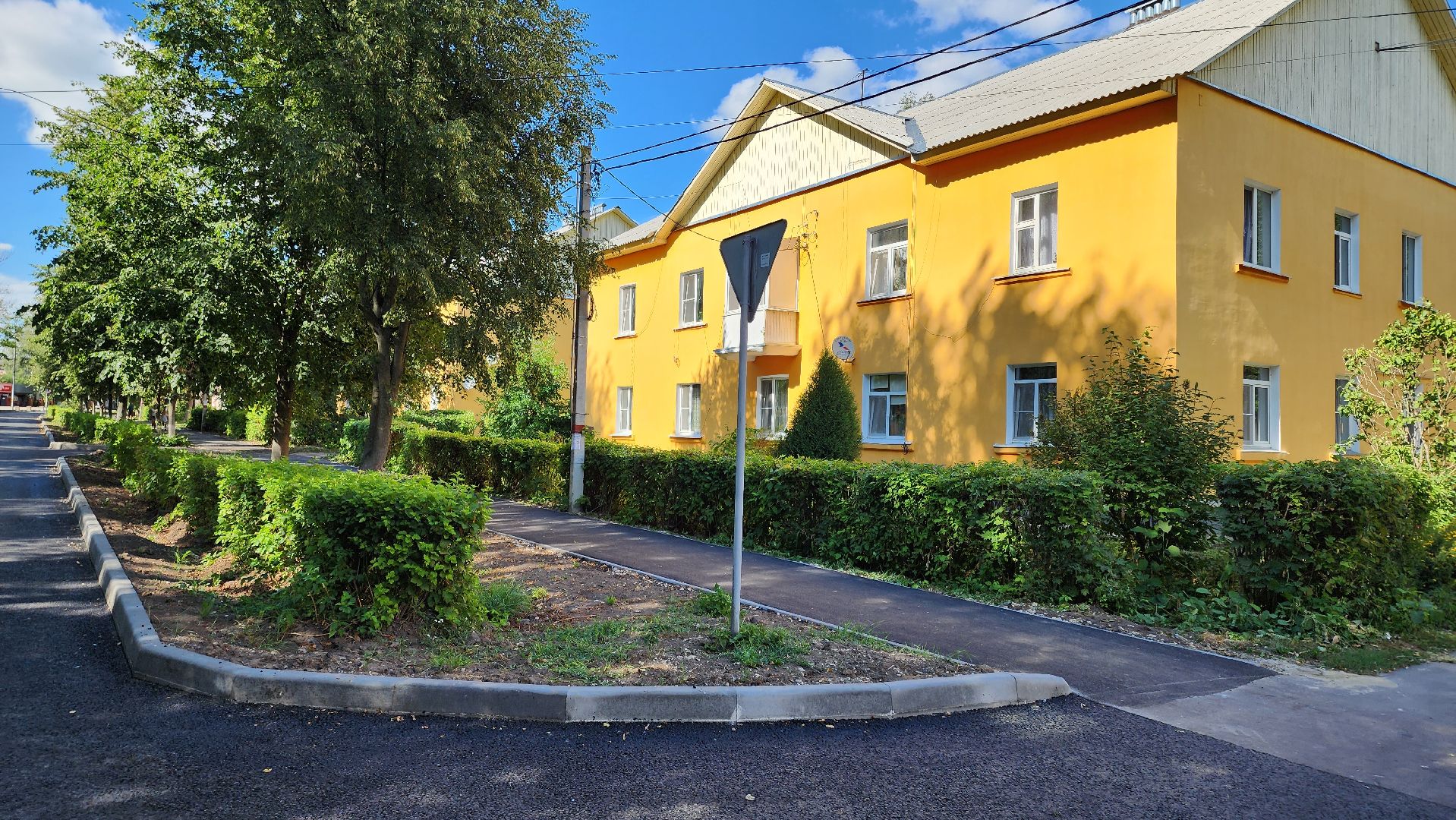 кашира, ожерелье, ул советская, ремонт дорог, асфальтирование дорог, бордюр, тротуар, урны,