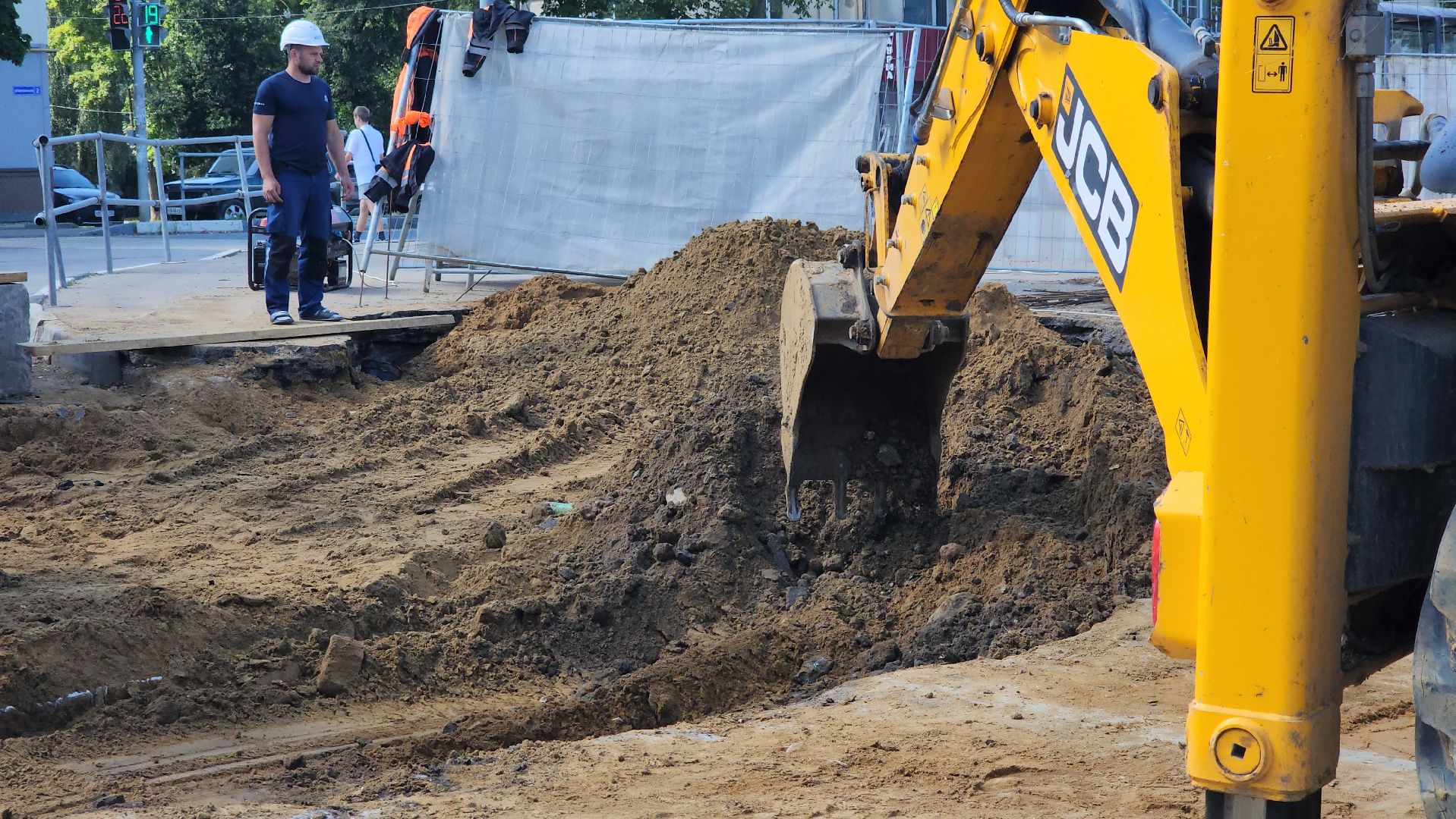 кашира, муп теплосеть, реконструкция трубопровода, теплоснабжение, горячая вода, земляные работы, обратная засыпка, ремонт,