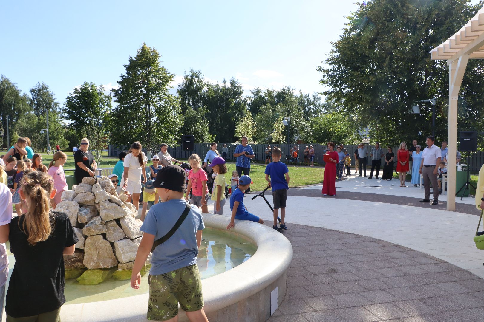национальный проект жилье и городская среда, Яблоневый сад, поселок Успенский, серебряные Пруды, благоустройство, президентские проекты,