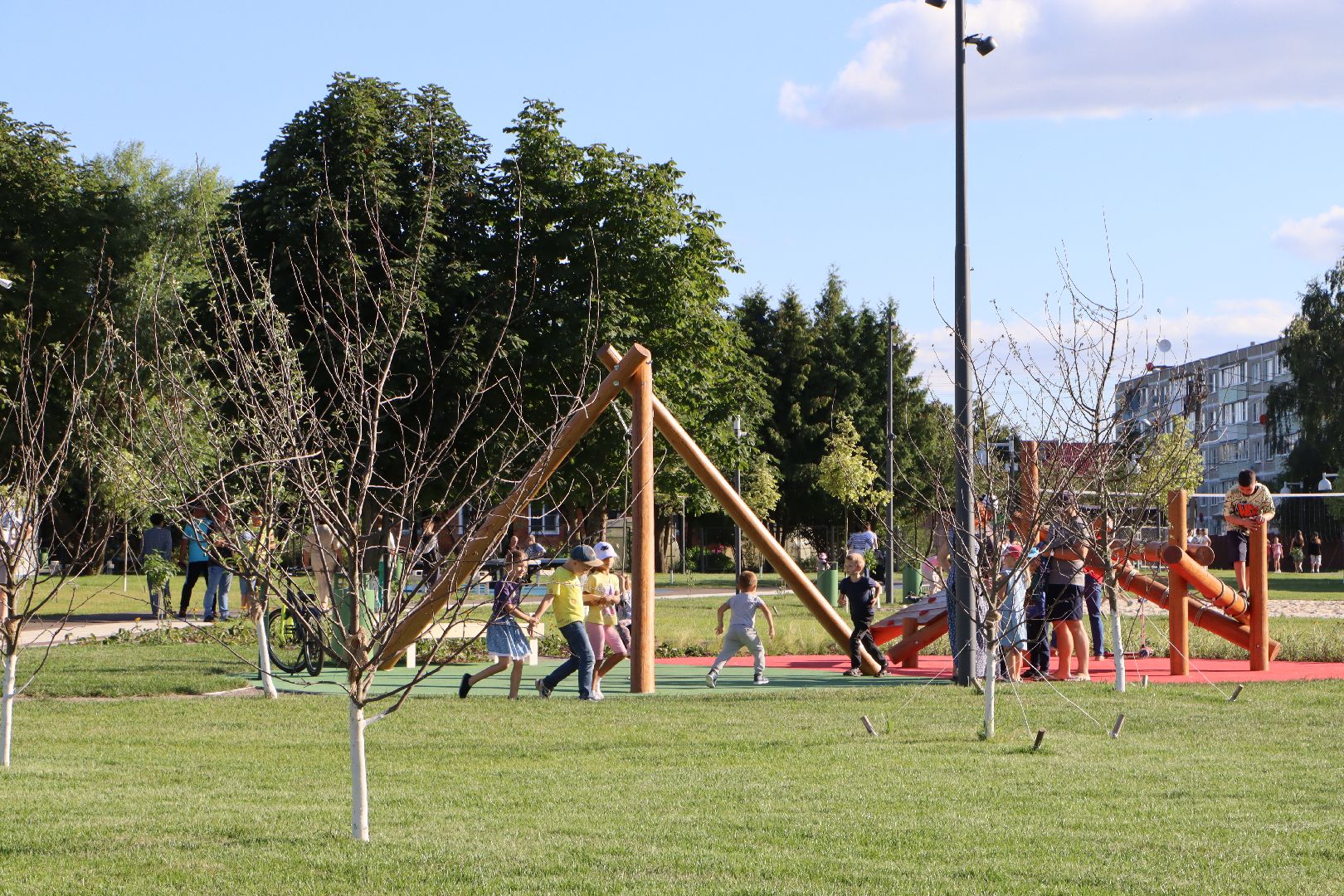 национальный проект жилье и городская среда, Яблоневый сад, поселок Успенский, серебряные Пруды, благоустройство, президентские проекты,