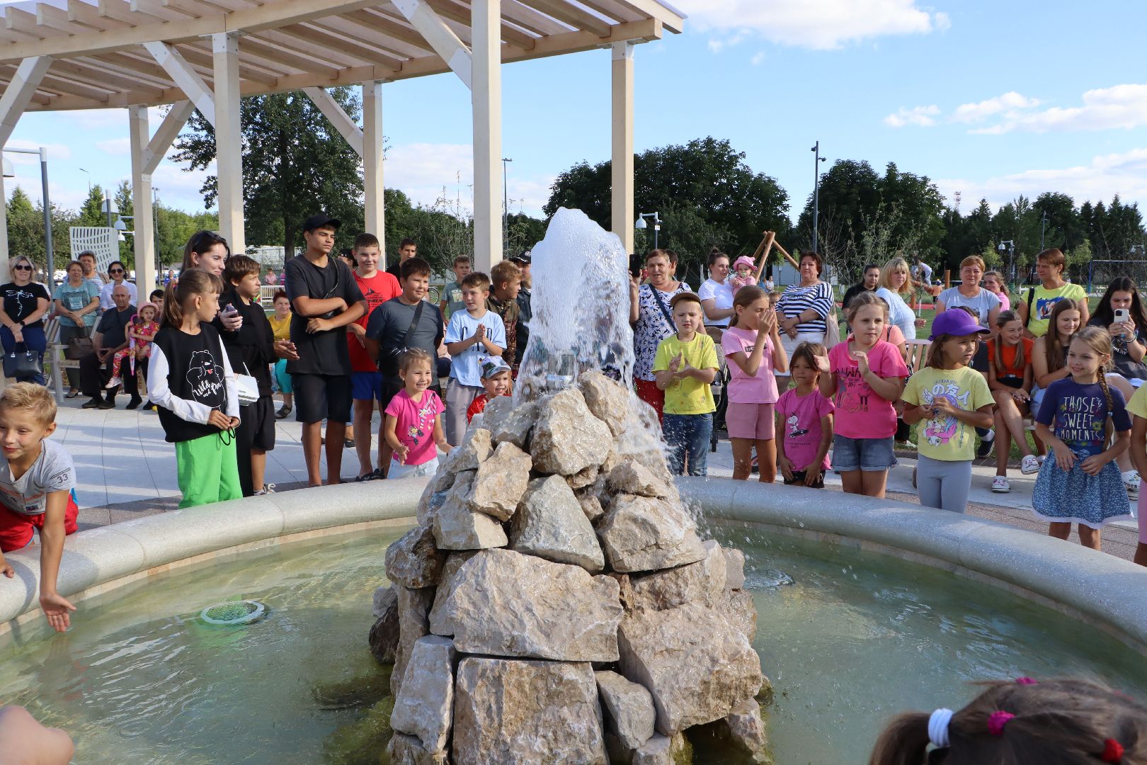 национальный проект жилье и городская среда, Яблоневый сад, поселок Успенский, серебряные Пруды, благоустройство, президентские проекты,