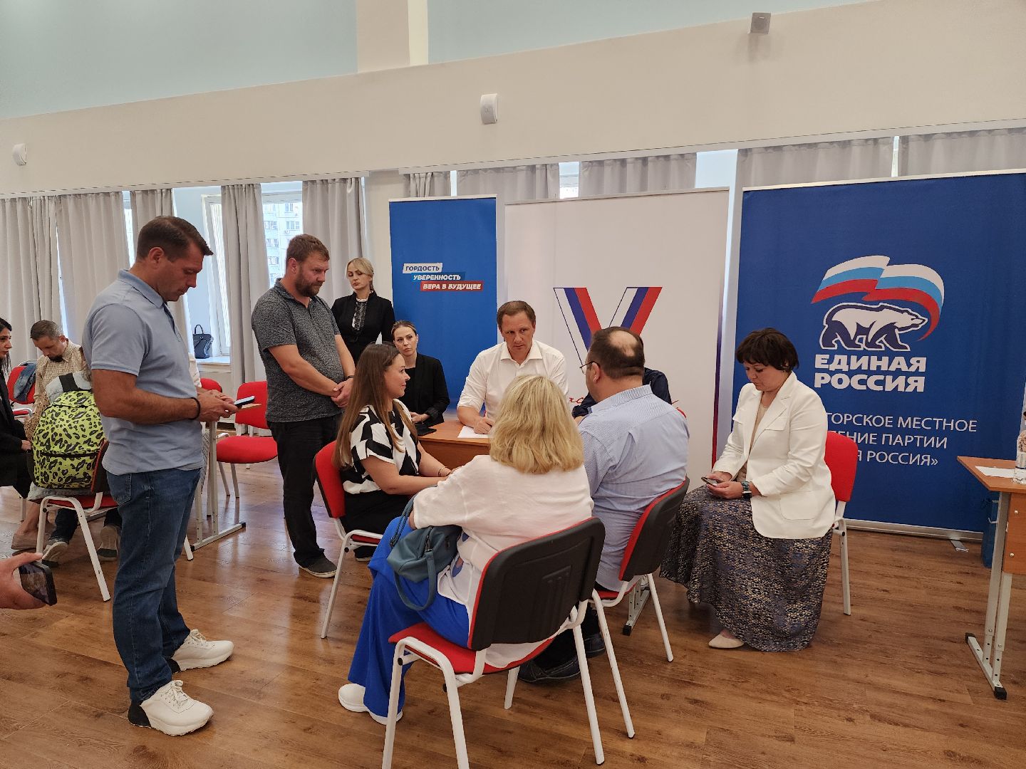 красногорск, выездная администрация, павшинская пойма, школа 19,