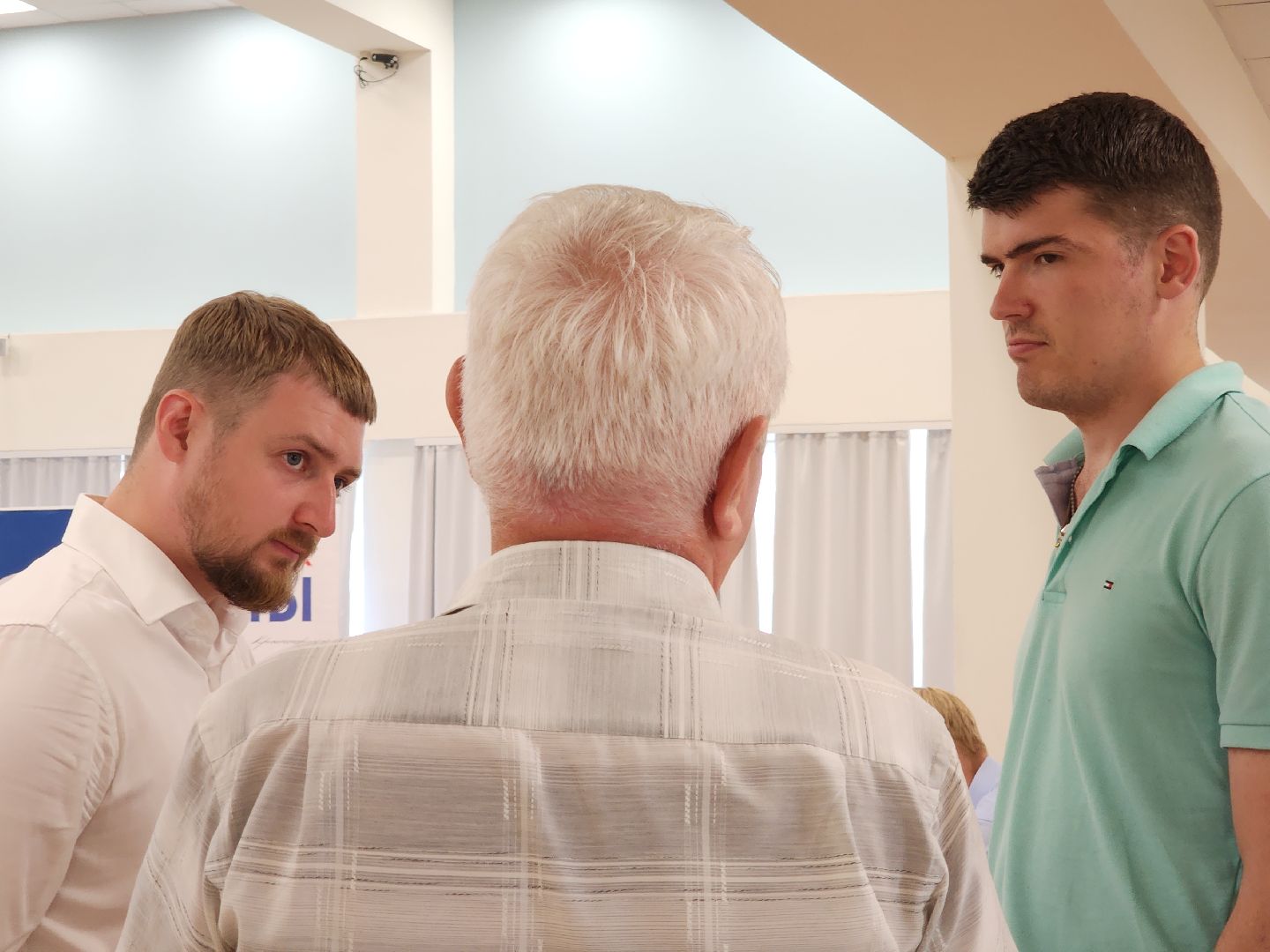 красногорск, выездная администрация, павшинская пойма, школа 19,