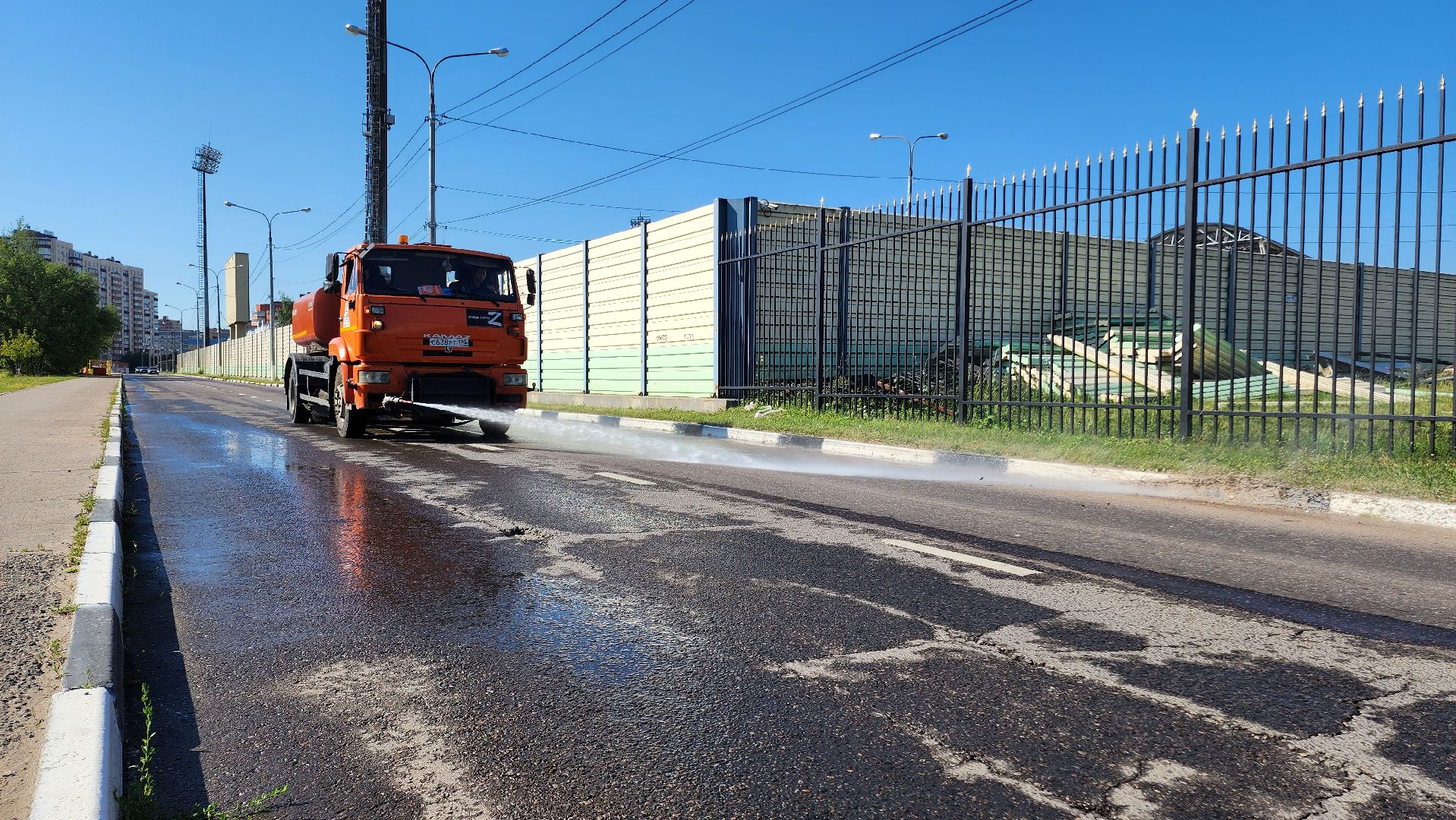 полив дорог, аэрация, аэрация воздуха, Коммунальные службы, Дорожные службы, дорожная безопасность, дорожная инфраструктура, Домодедово, Подмосковье,