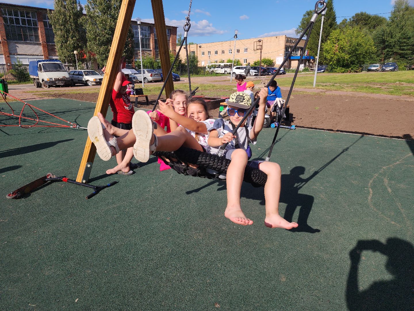 детская площадка, ликинский автобусный завод, ликино-дулево, орехово-зуевский округ,