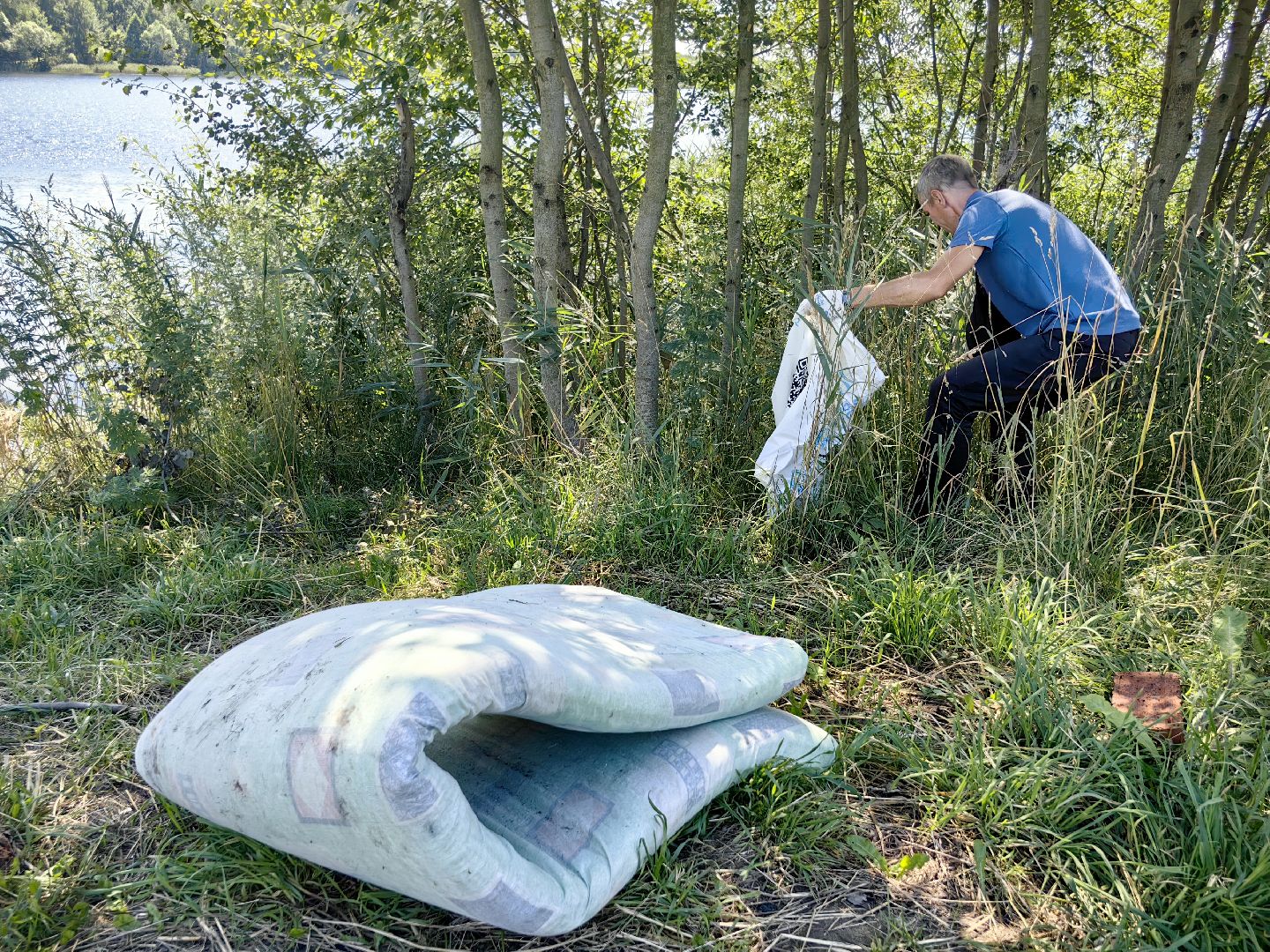 акция вода россии, волонтеры, экология, мусор, берег реки, щёлково,