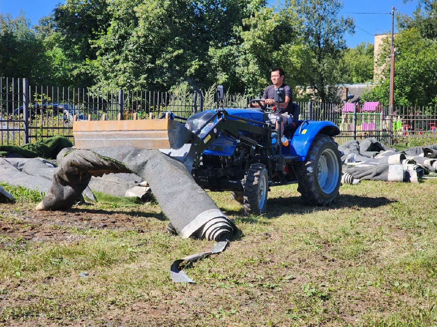 можайск, можайский городской округ, подмосковье, футбольное поле, ремонт футбольного поля, спорт, спорт норма жизни, футболисты, спортсмены,