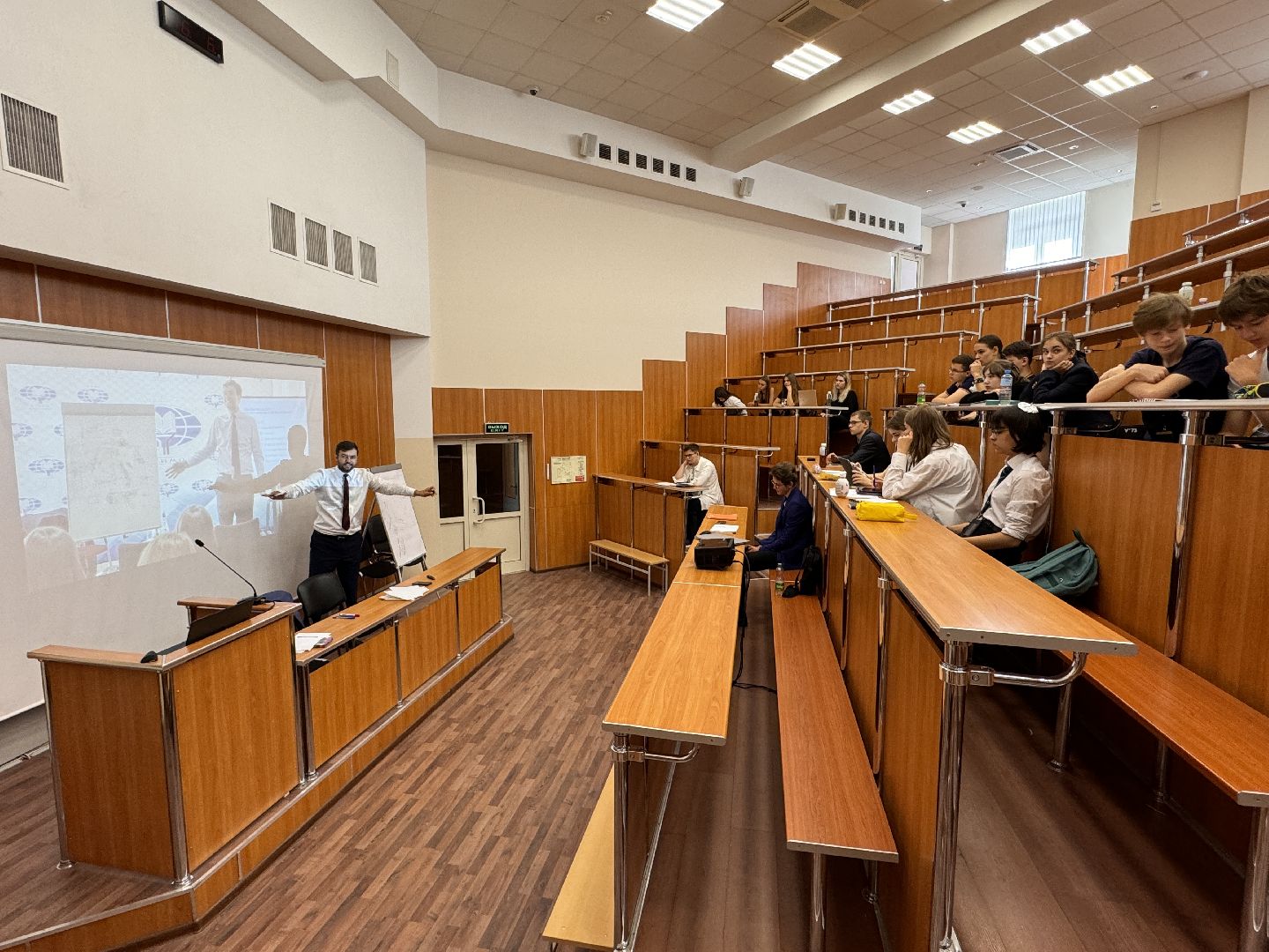 МГИМО, летняя школа, Финансовая игра, профориентация, Одинцовский кампус МГИМО,