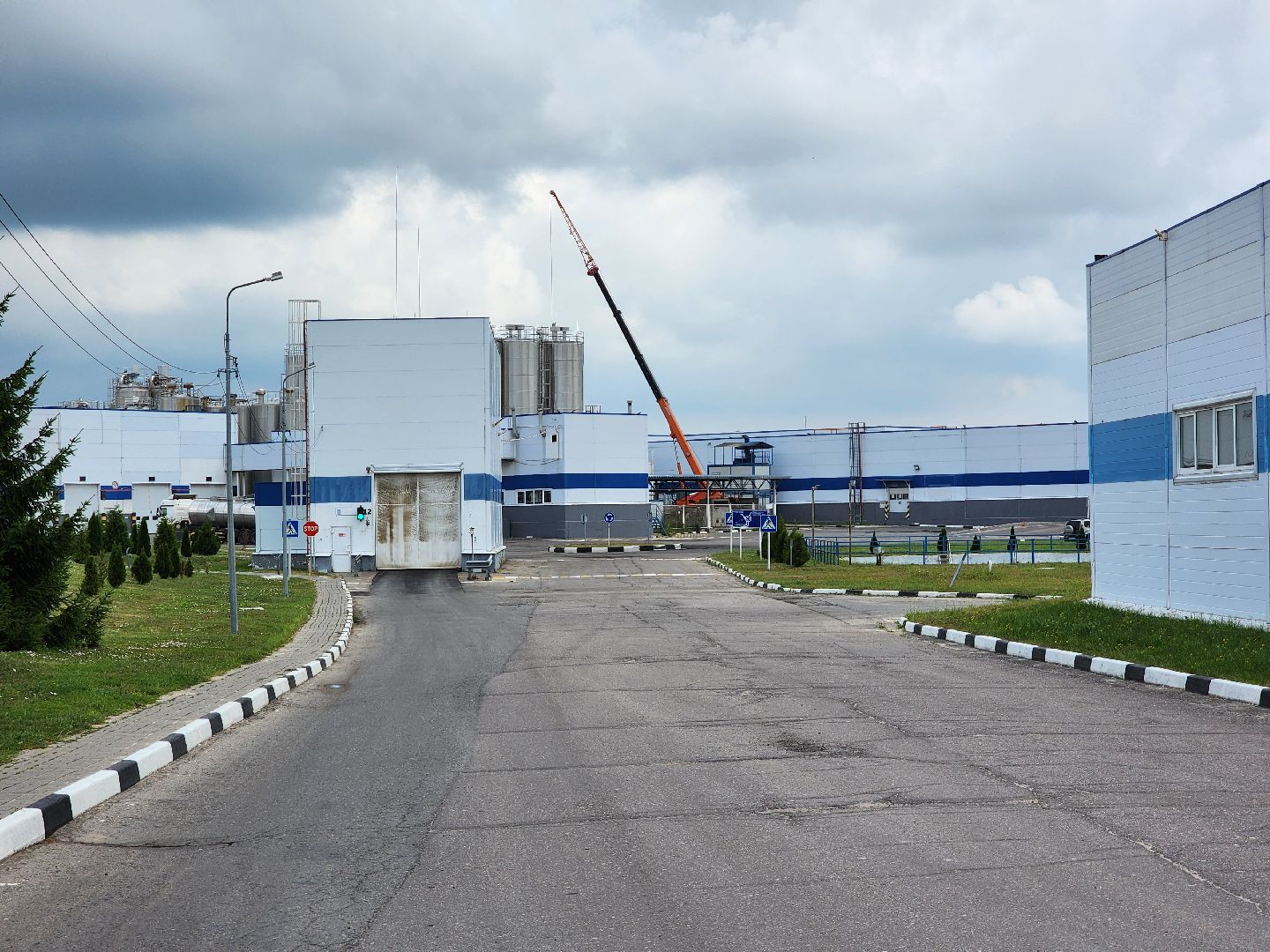 Чехов, поселок Любучаны, завод, предприятие, Health and Nutrition, рост производства, увеличение объемов производства, молочная продукция, йогурты, творожки, молоко, пищевая промышленность, экономика,