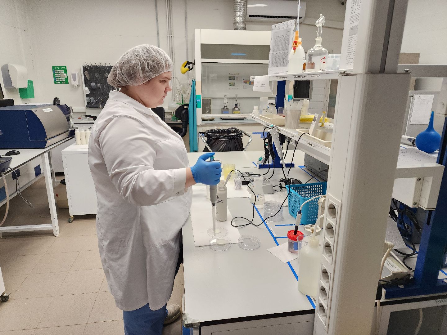 Чехов, поселок Любучаны, завод, предприятие, Health and Nutrition, рост производства, увеличение объемов производства, молочная продукция, йогурты, творожки, молоко, пищевая промышленность, экономика,