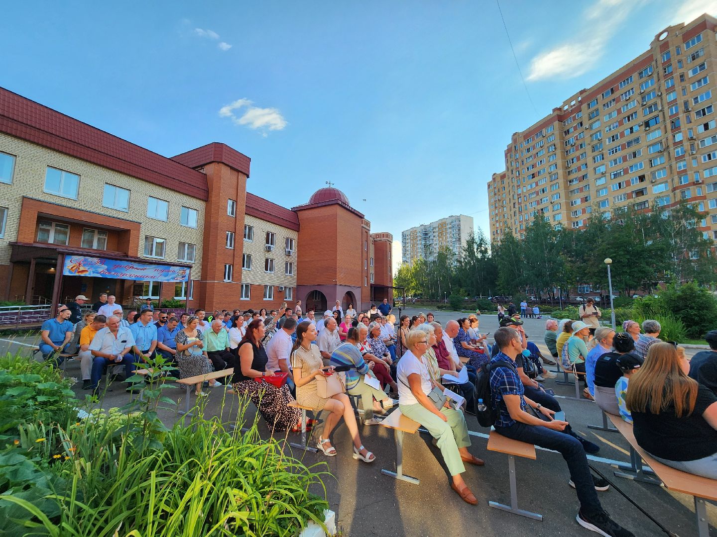 выездная администрация, глава муниципалитета, станислав каторов, поселок развилка, встреча с жителями, ленинский округ,