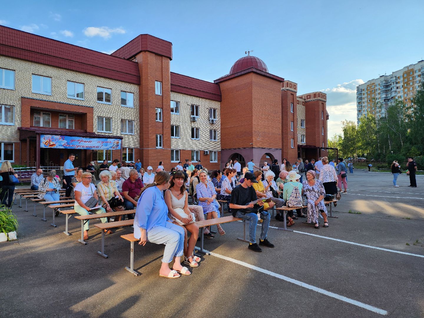 выездная администрация, глава муниципалитета, станислав каторов, поселок развилка, встреча с жителями, ленинский округ,