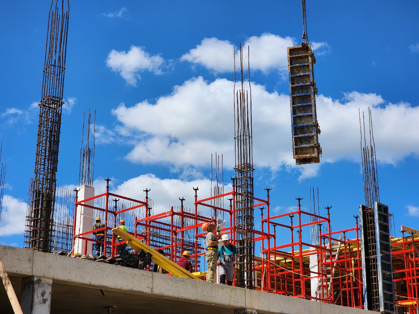 Чехов, улица Мира, детская поликлиника, строительство, строительная готовность объекта, нацпроект Здравоохранение, губернатор Московской области, строительство объектов социальной инфраструктуры,