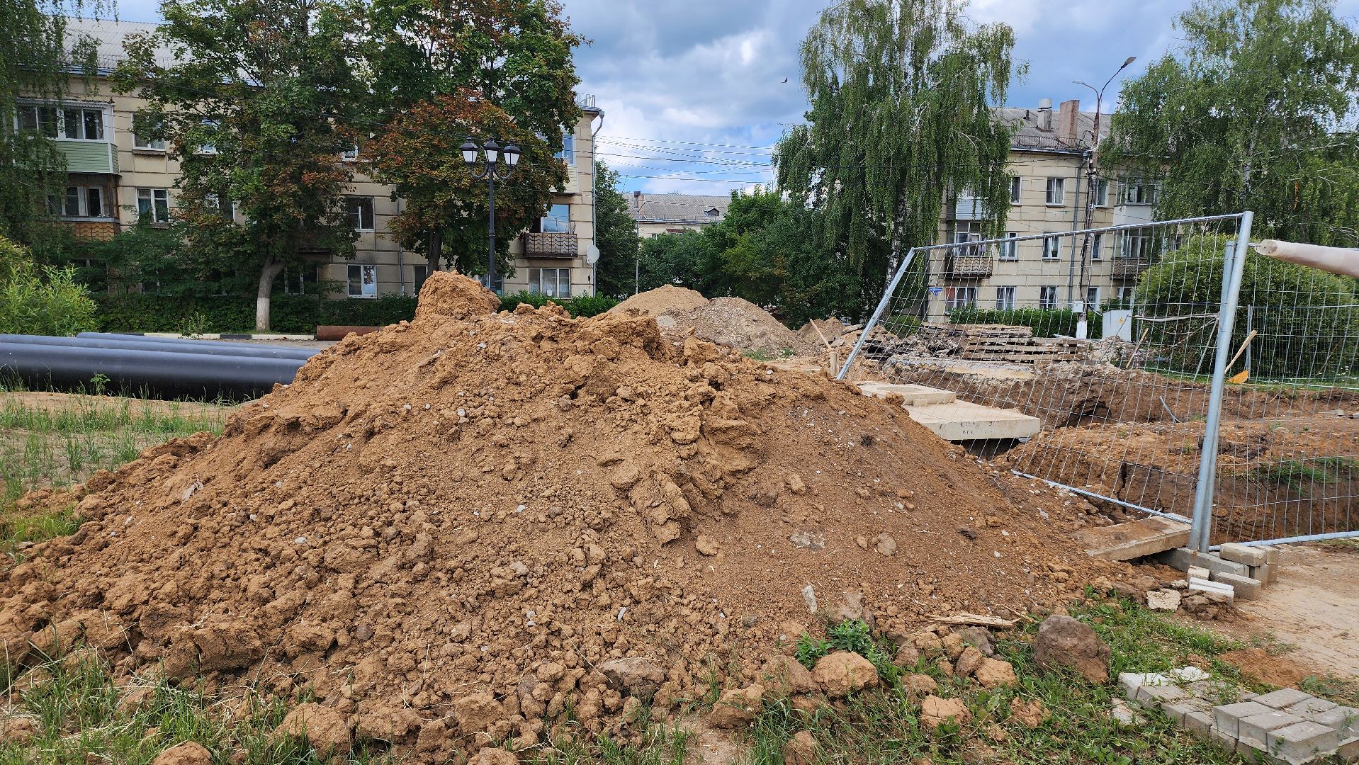 кашира, улица энергетиков, утечка, трубопровод, ГВС, аварийные работы, муп теплосеть,