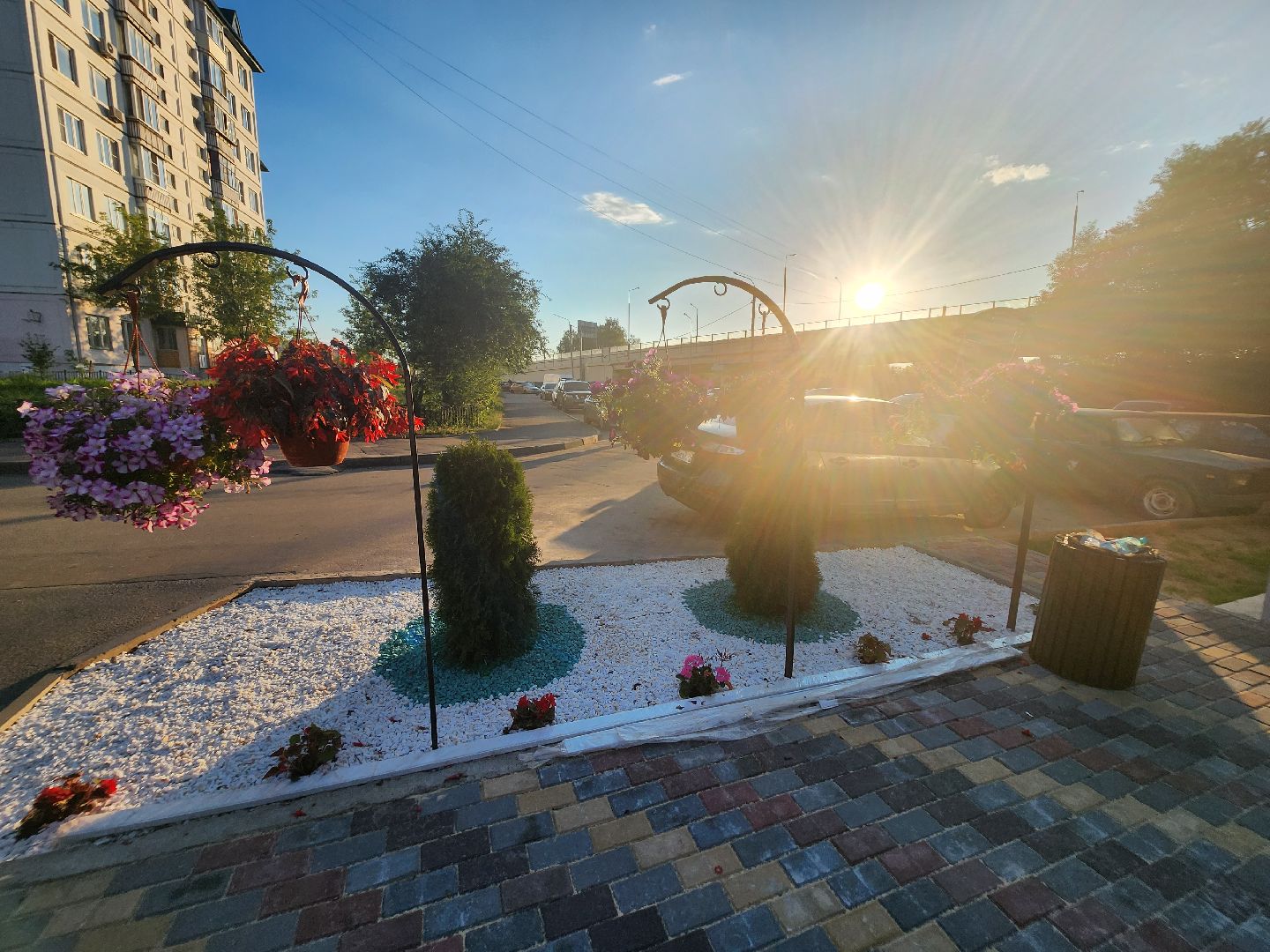 долгопрудный, МЦД Водники, клумбы, проспект пацаева, киоск,